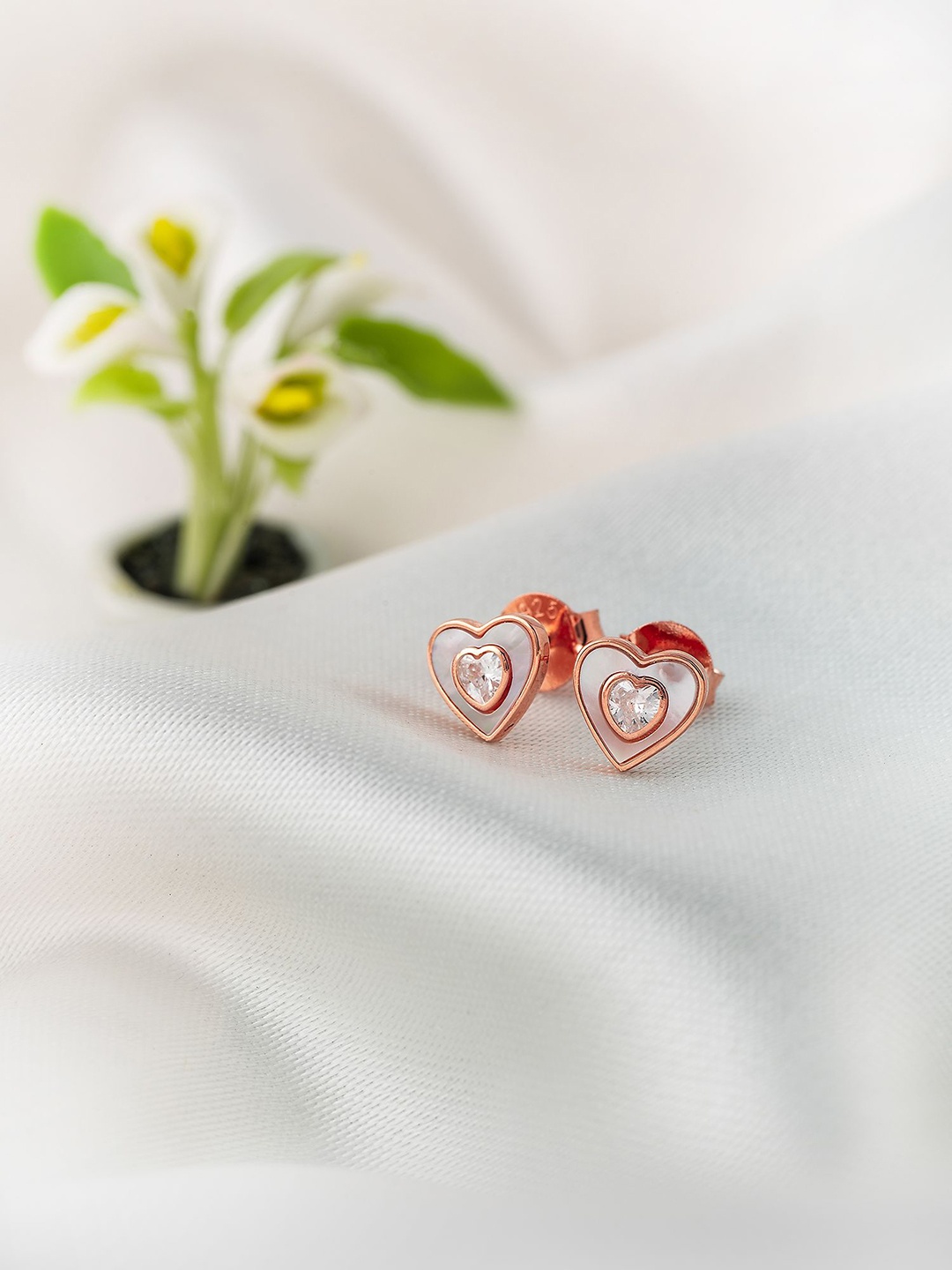 

SILBERRY 925 Sterling Silver Rose Gold-Plated Cubic Zirconia Studded Heart Studs