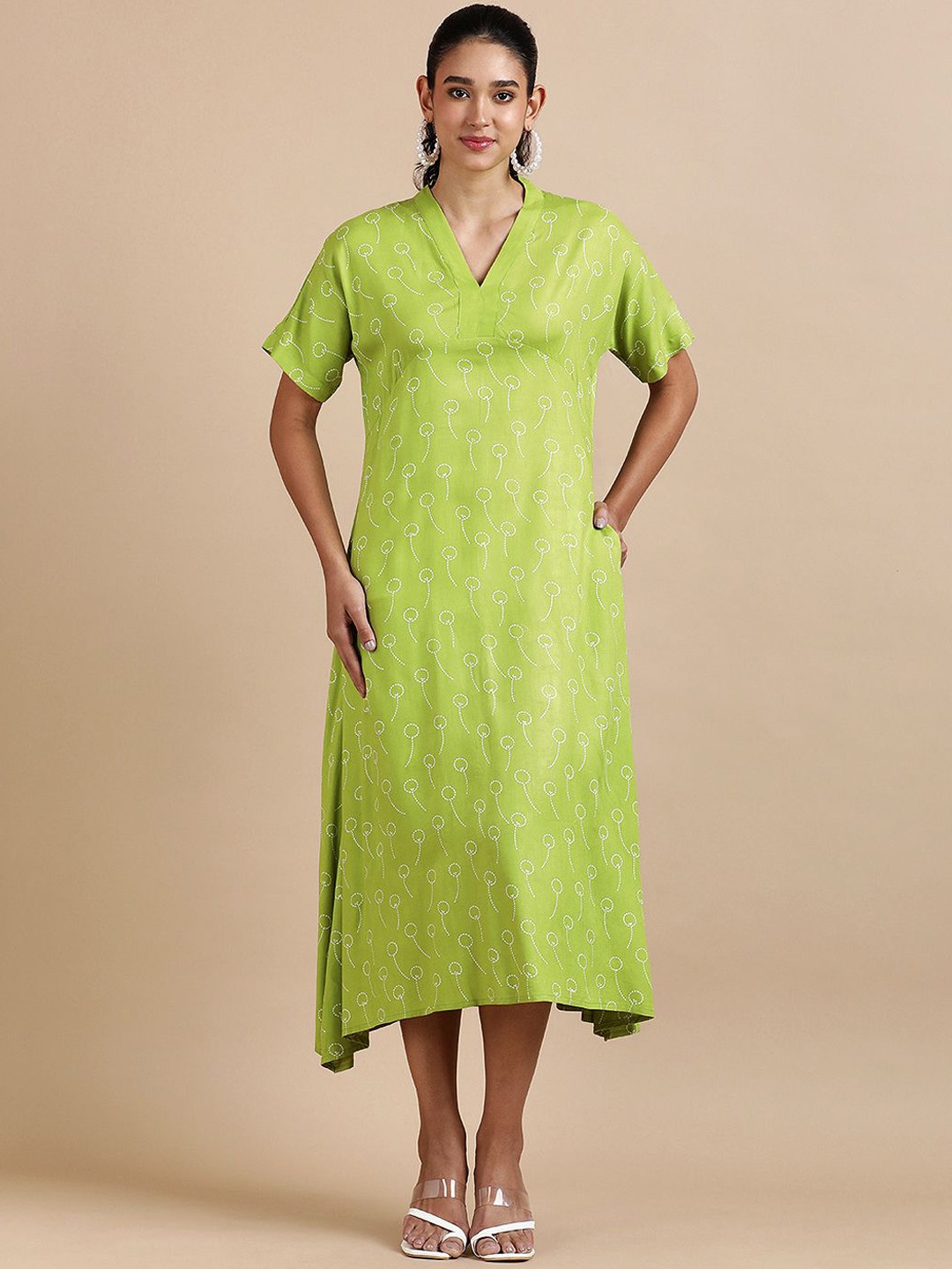 

BLACK & BLAH BLAH Printed A-Line Midi Ethnic Dress, Green