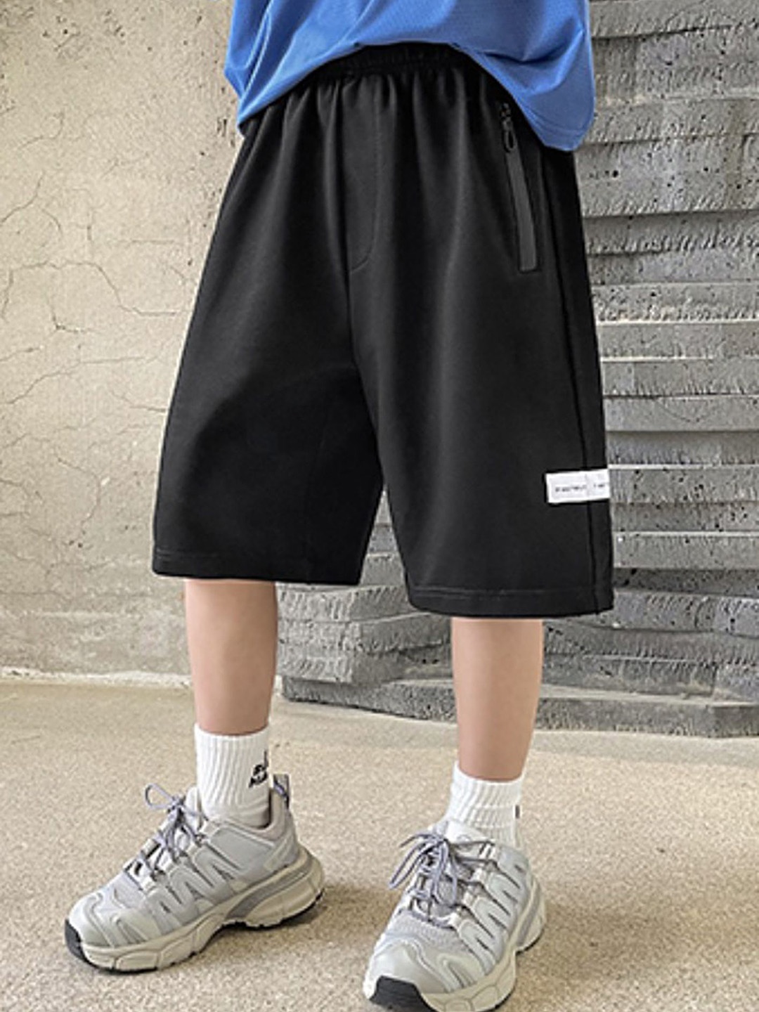 

LULU & SKY Boys High-Rise Shorts, Black