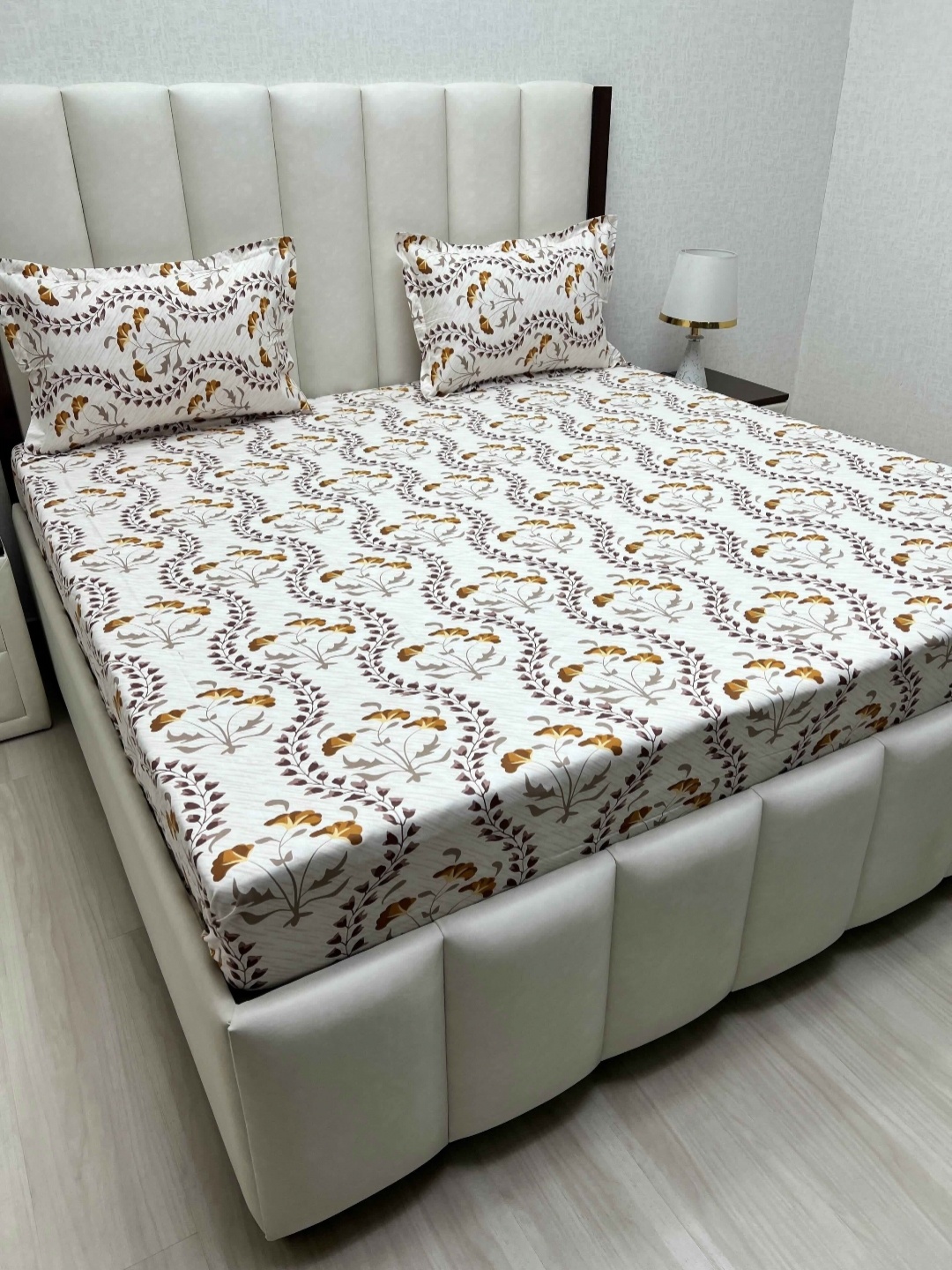 

Pure Decor Velar White Printed Pure Cotton 250 TC King Bedsheet Set 2.74 m x 3.04 m