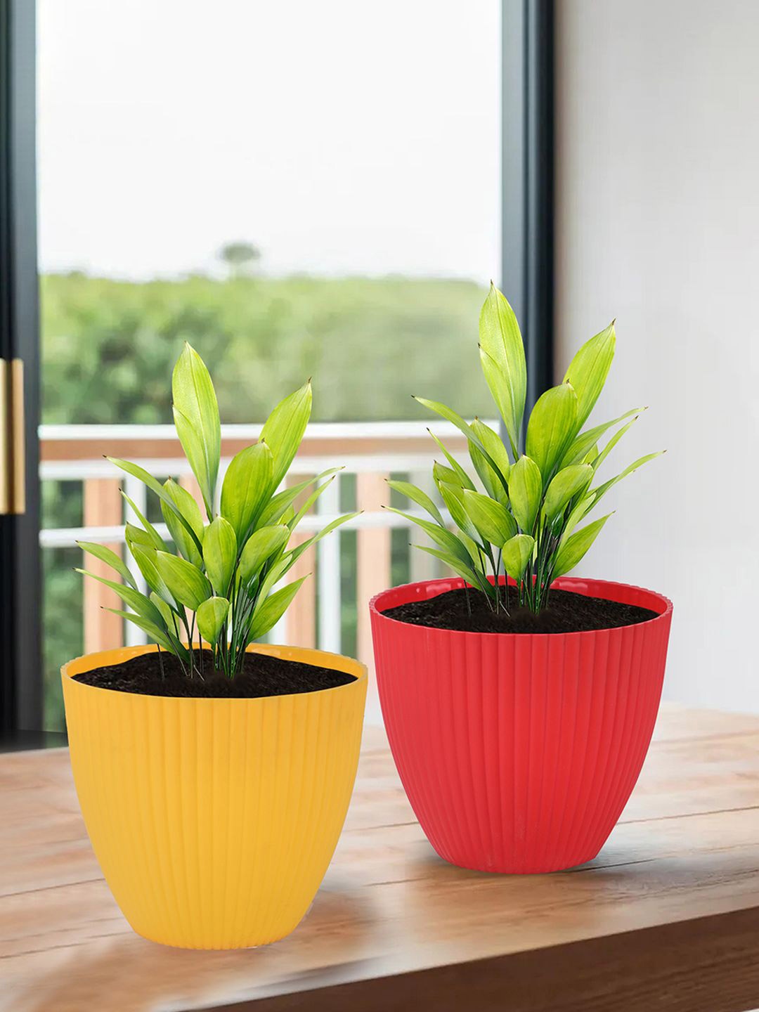 

Kuber Industries Yellow & Red 4 Pieces Textured Flower Pots for Garden
