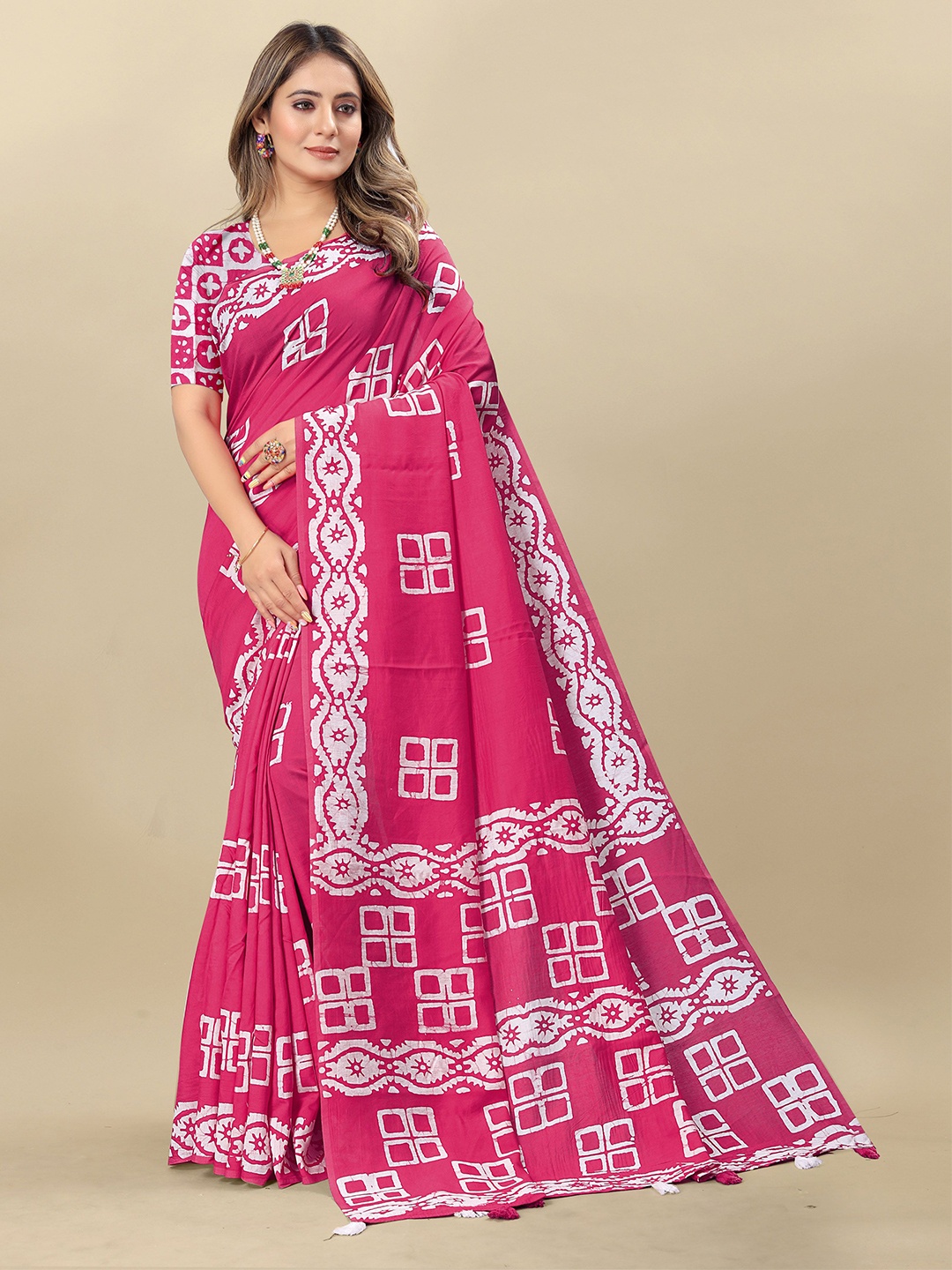 

DIVASTRI Batik Saree, Pink