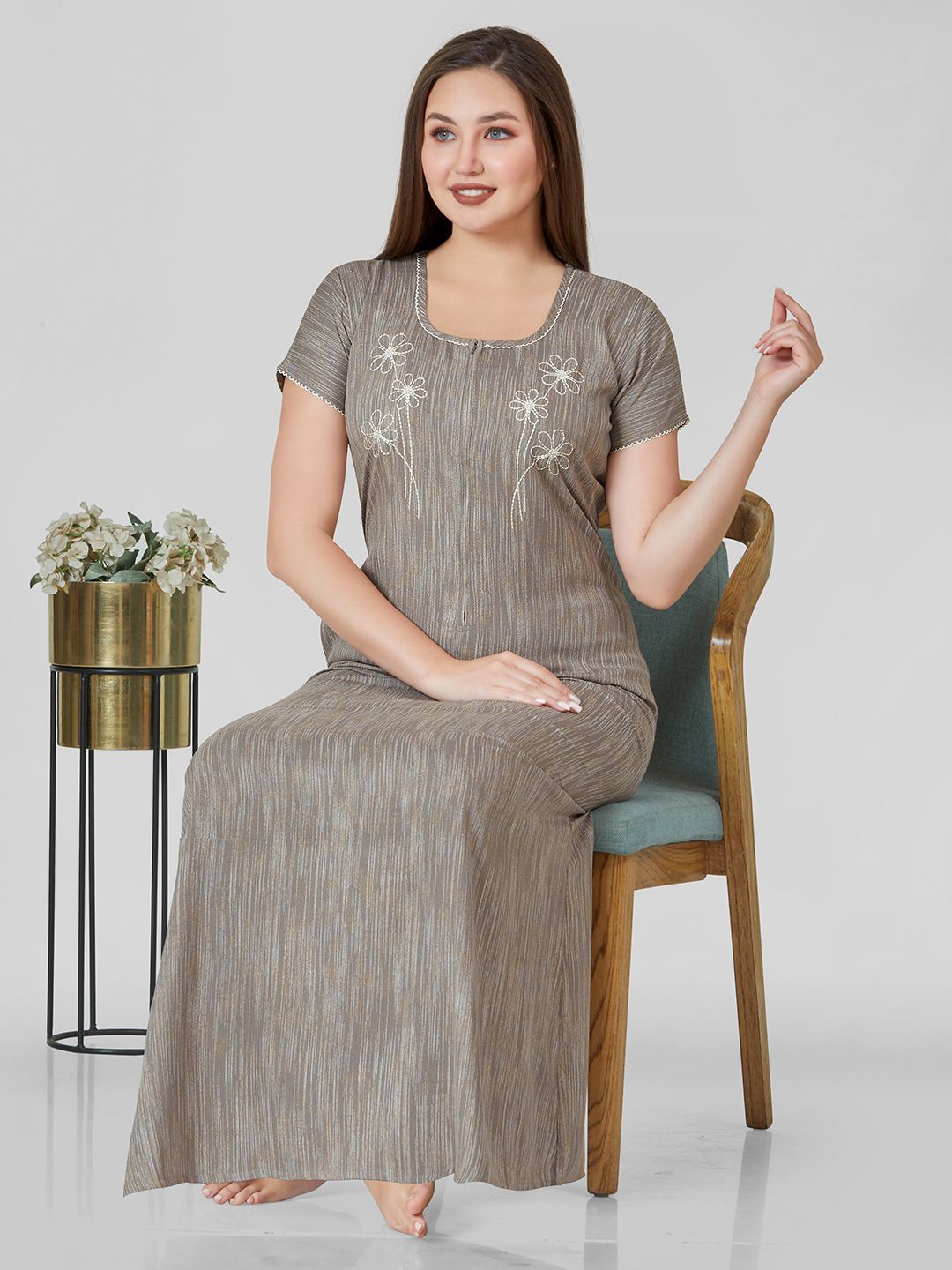 

Sand Dune Printed Maxi Nightdress, Grey