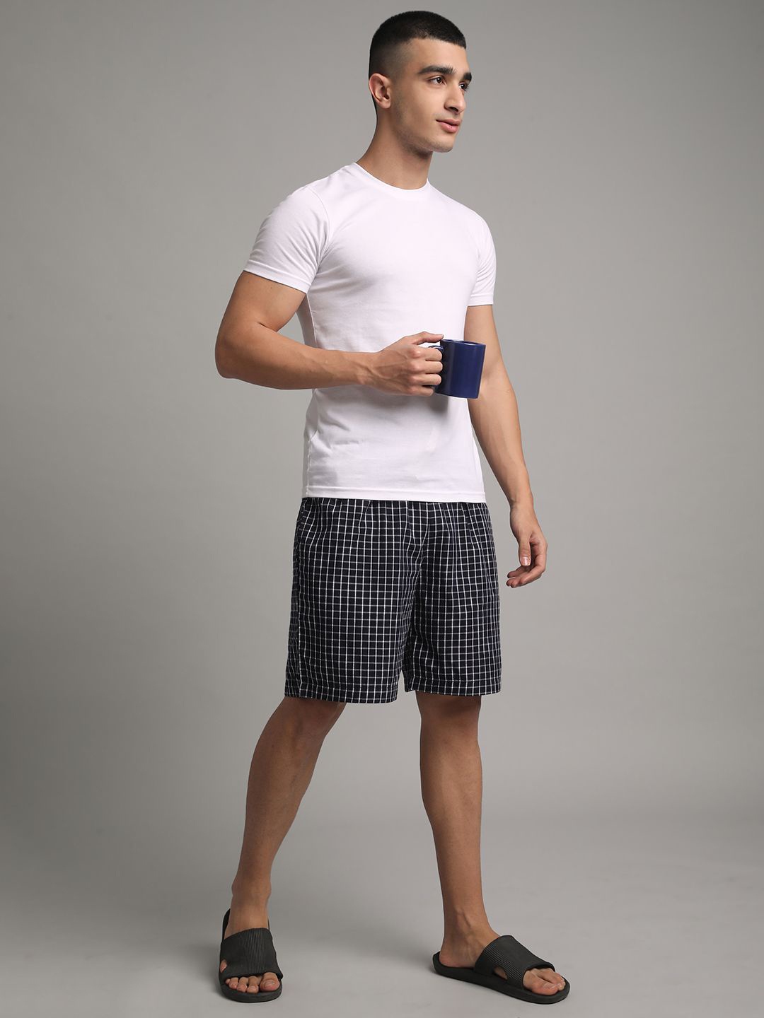 

BStories Men Checked Pure Cotton Lounge Shorts, Navy blue