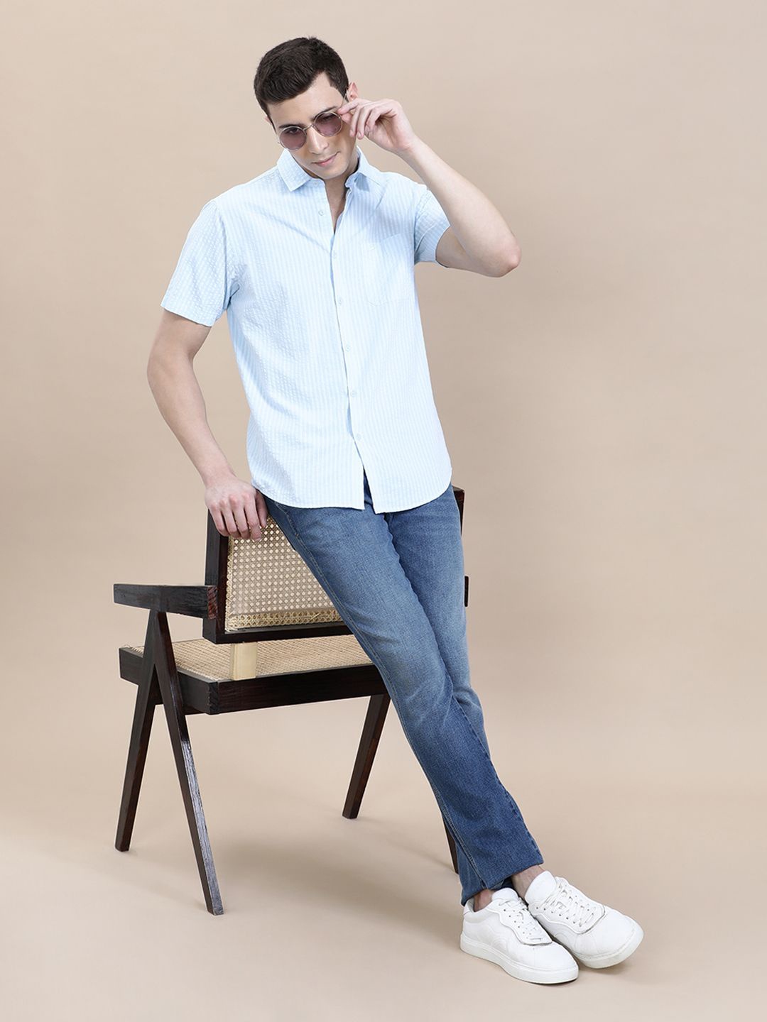 

Crocodile Men Cotton Seersucker Striped Half Sleeve Shirt, Blue