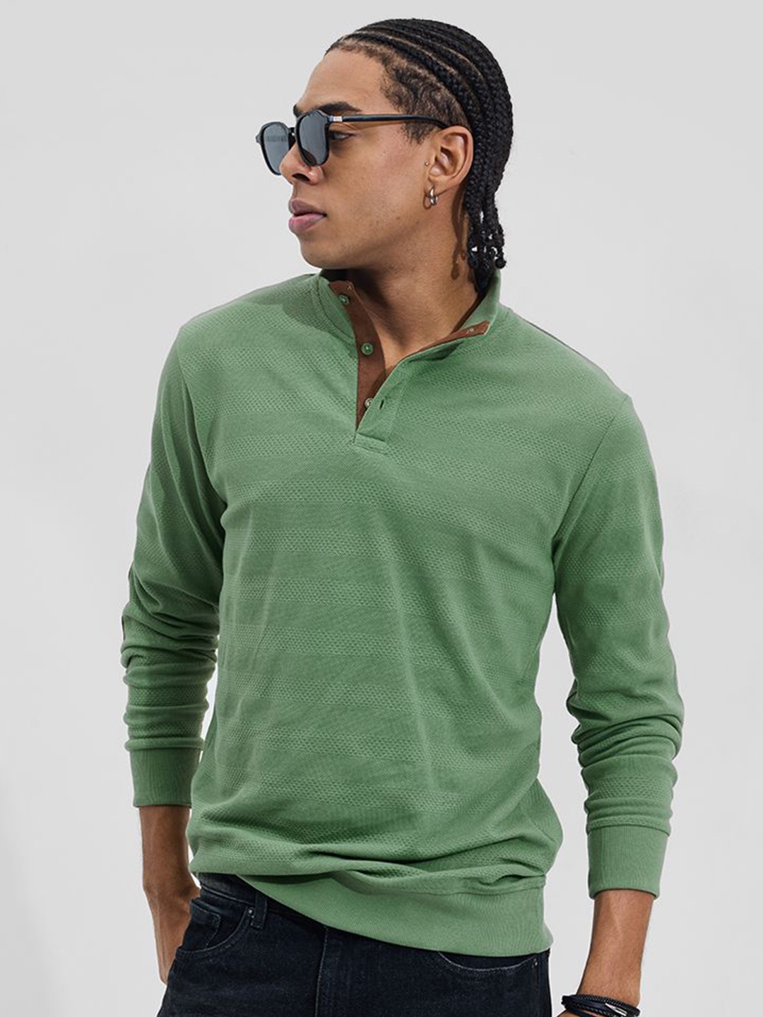 

Snitch Men Henley Neck T-shirt, Olive