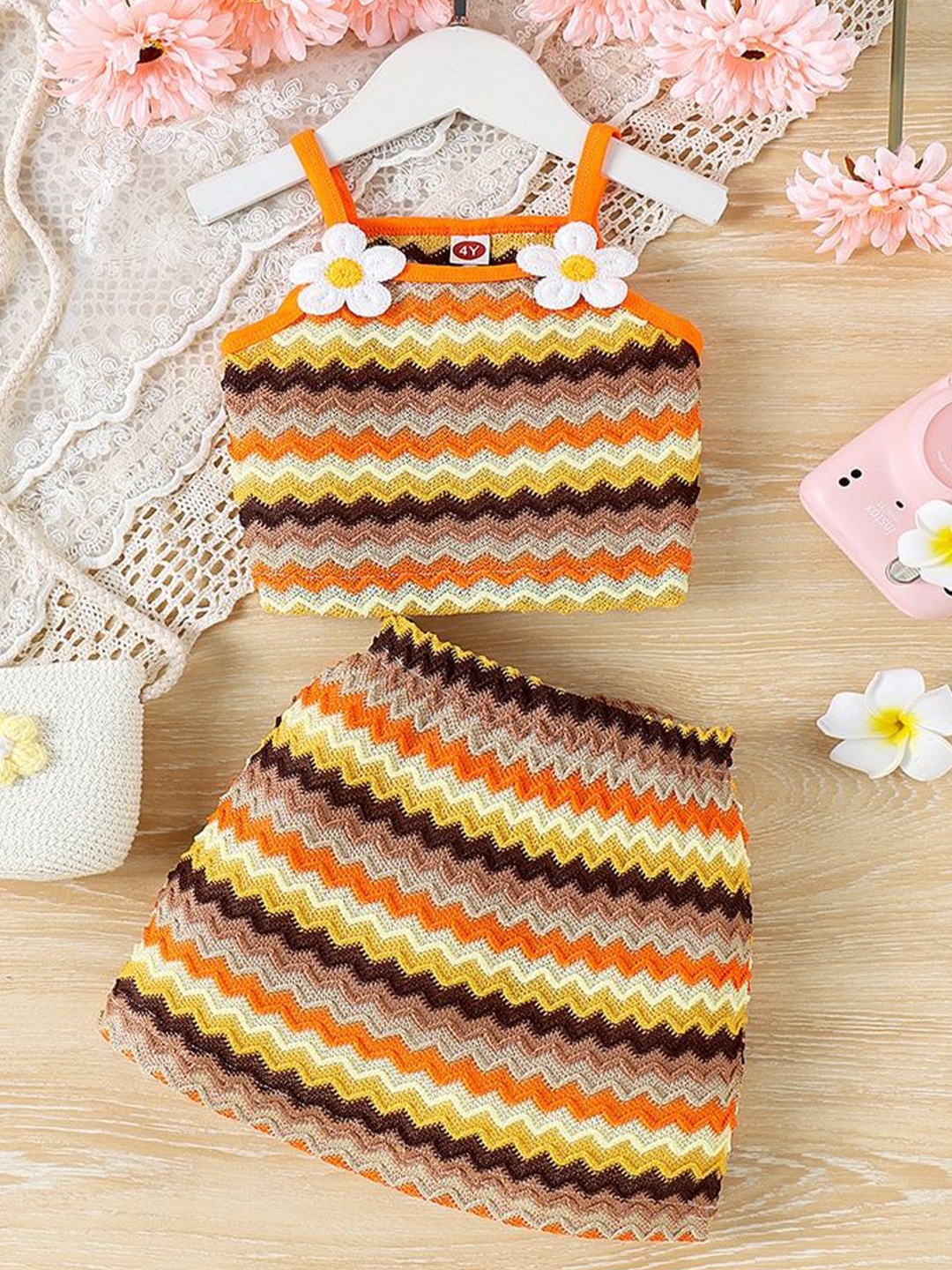 

LULU & SKY Girls Chevron Top With Skirt, Yellow