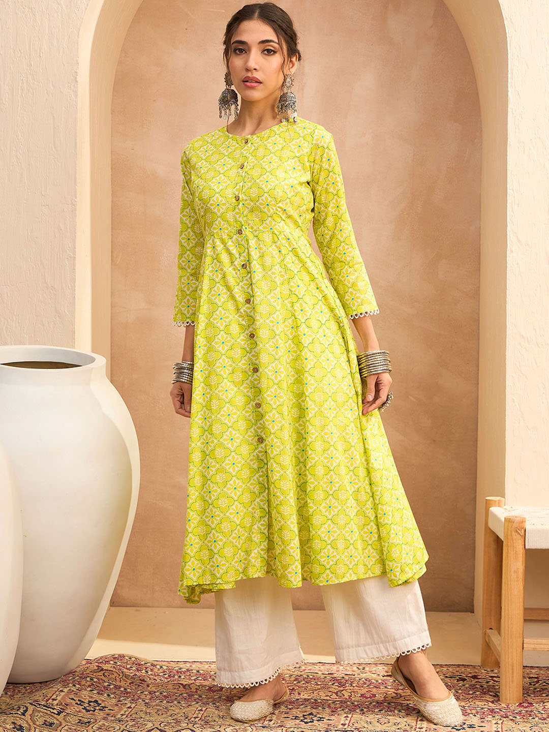 

Shae by SASSAFRAS Floral Block Printed Round Neck A-Line Pure Cotton Kurta, Green