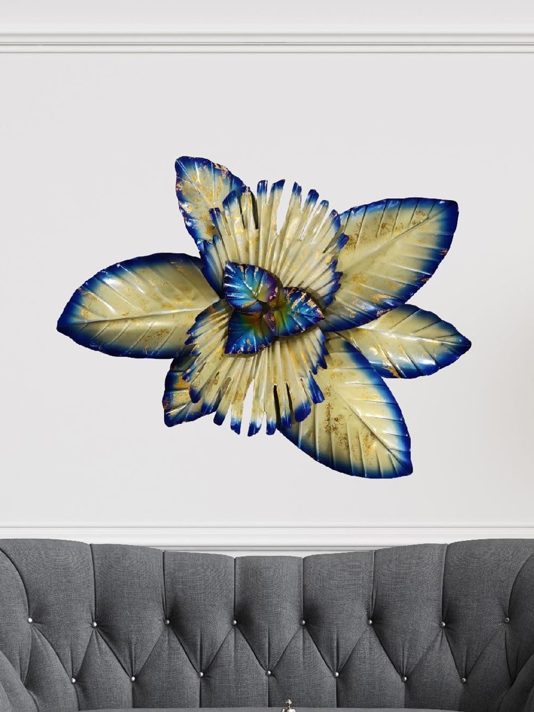 

Cocovey Homes Beige & Blue Floral And Botanical Wall Art