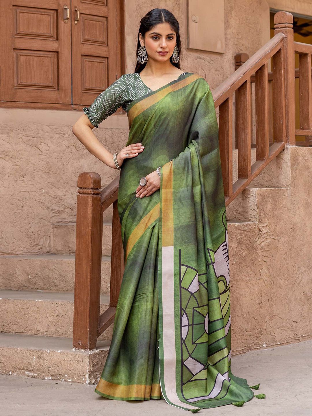 

Mitera Silk Blend Block Print Saree, Green