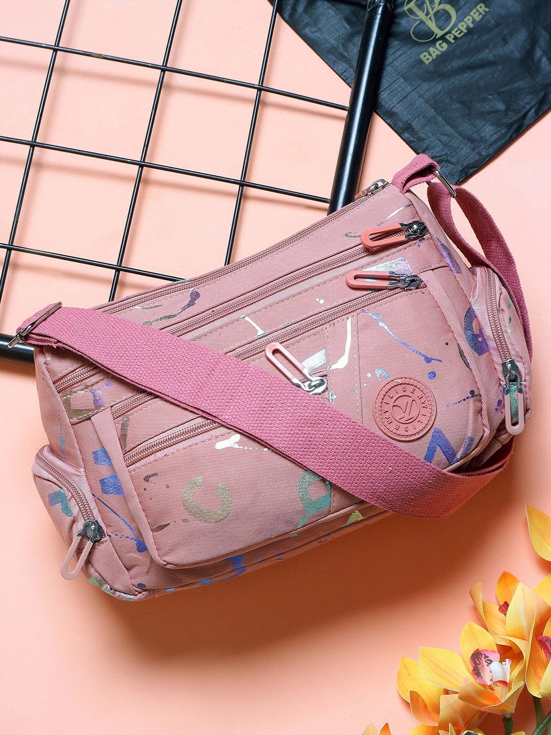 

Bag Pepper Printed Structured Sling Bag, Peach