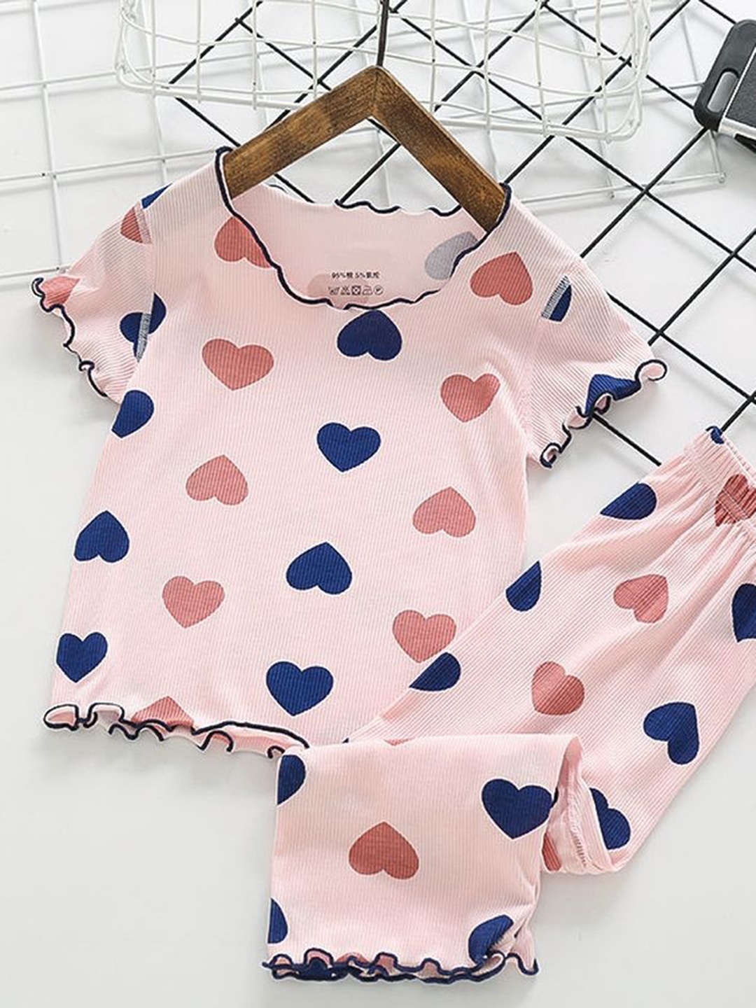 

LULU & SKY Girls Printed Night suit, Pink