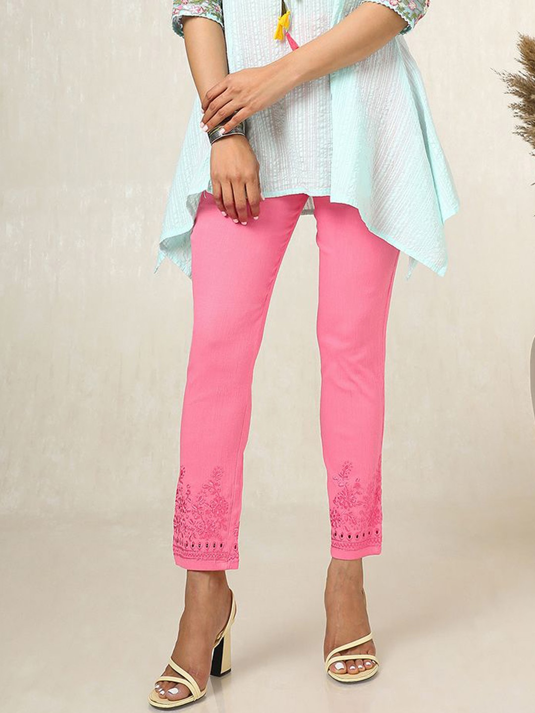 

Soch Women Embroidered Trousers, Pink