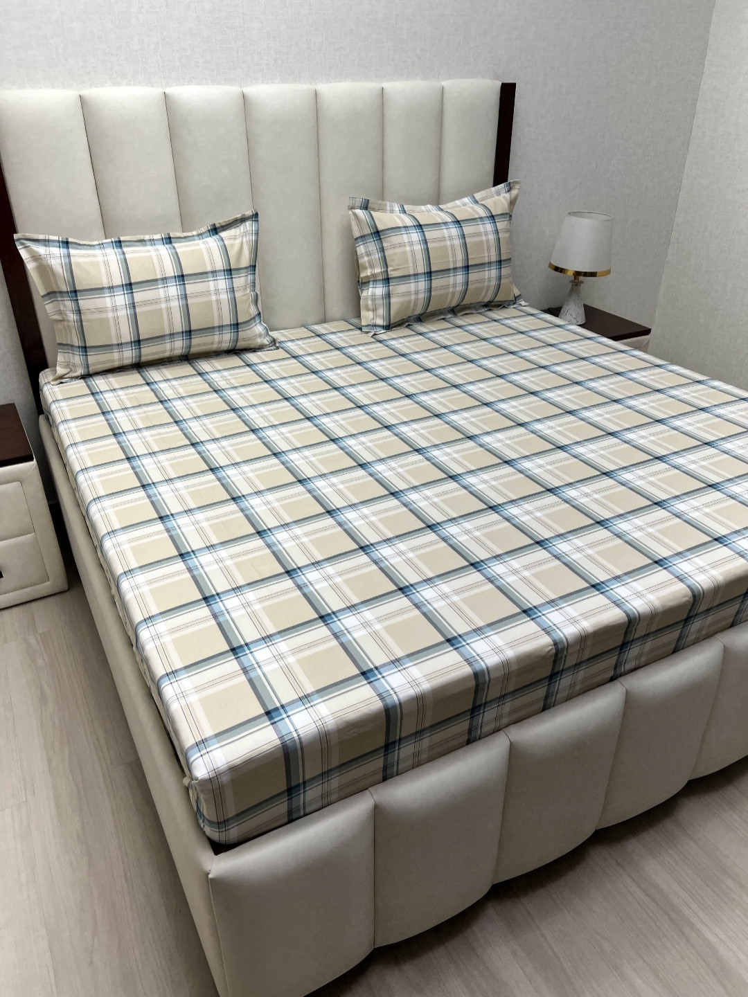 

Pure Decor Velar Cream Printed Cotton 240 TC Super King Size Bedsheet Set 2.74 m x 3.04 m