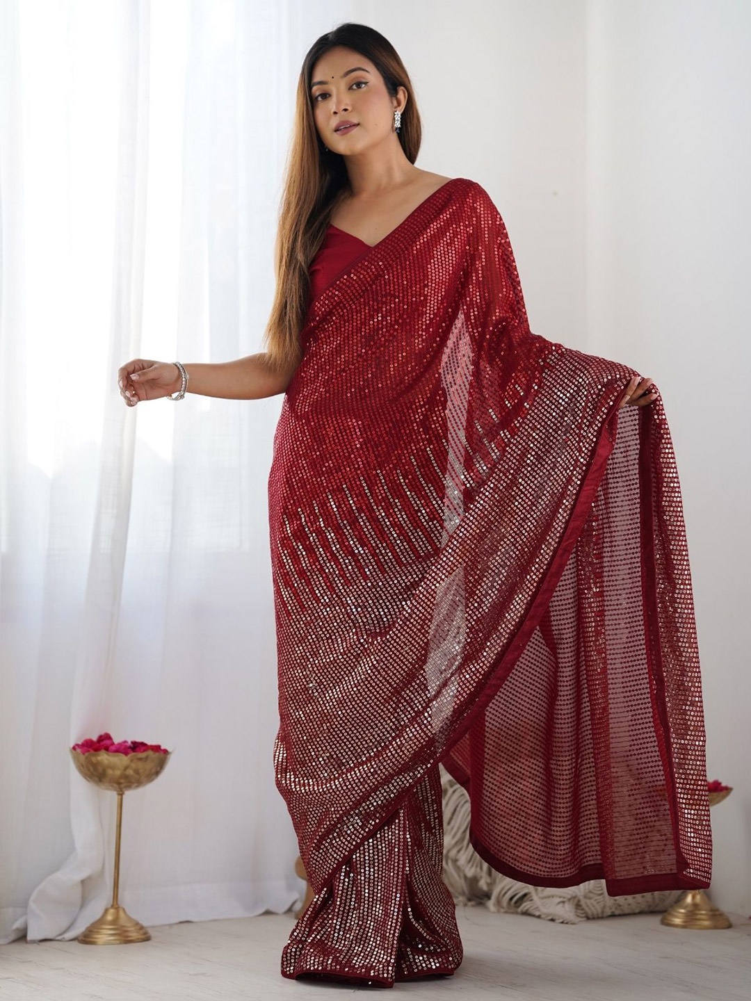 

ODETTE Women Red Georgette Embellished Saree With Unstitched Blouse
