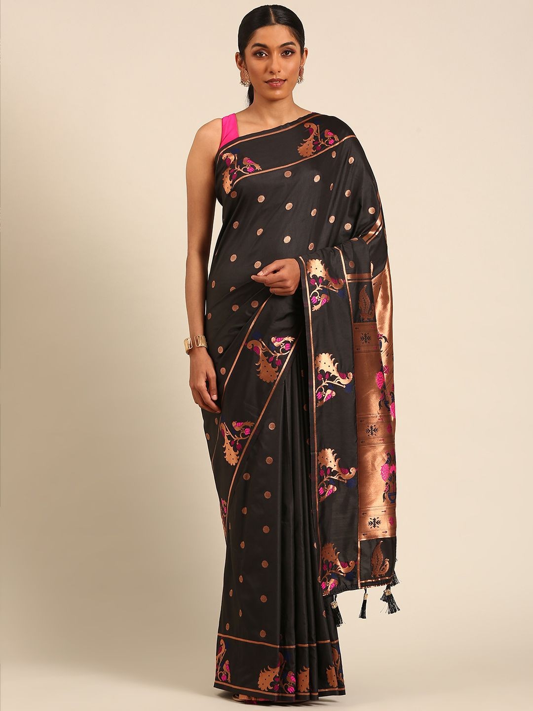 

DIVASTRI Woven Design Zari Silk Blend Paithani Saree, Black