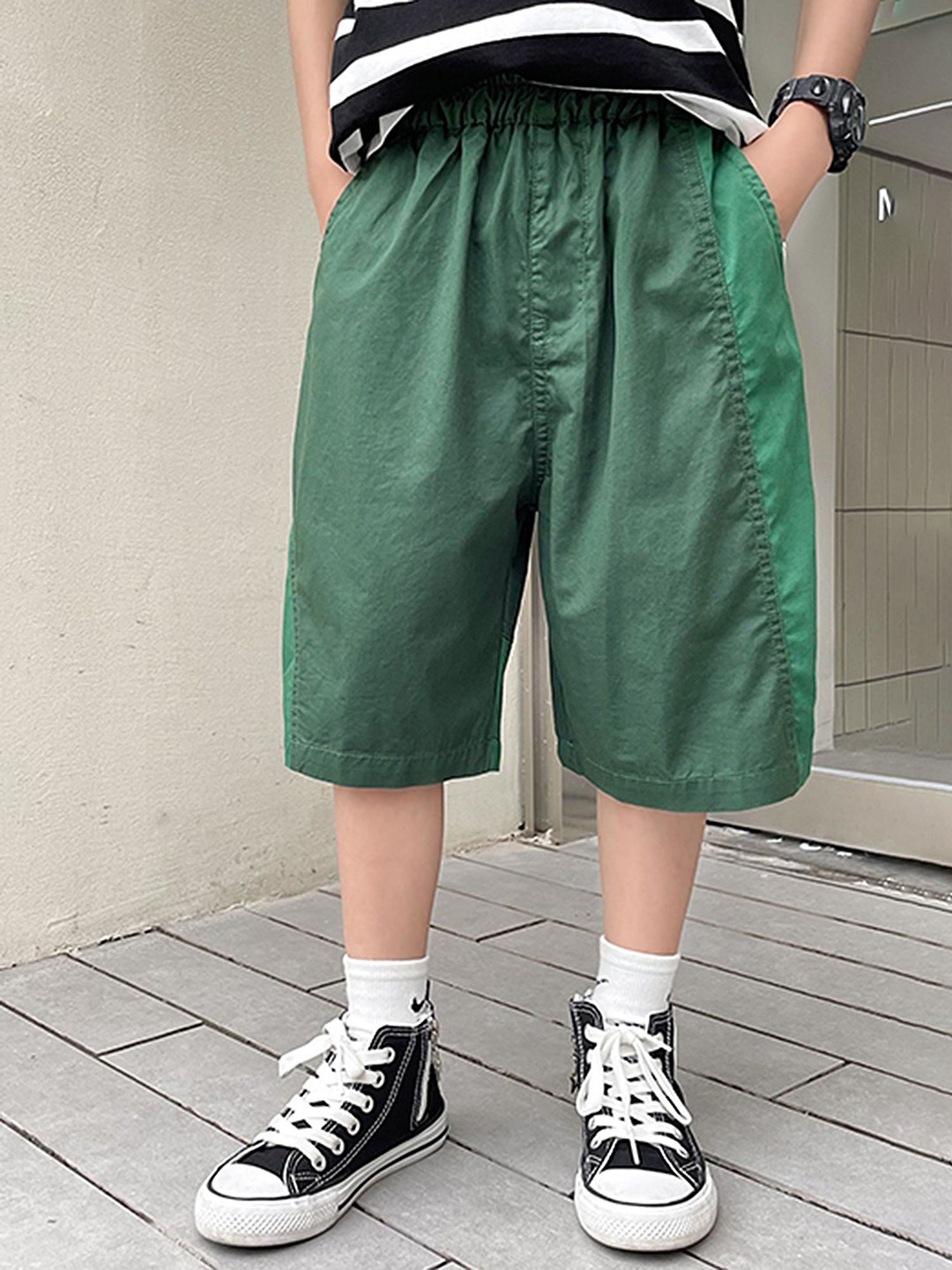 

LULU & SKY Boys Shorts, Green