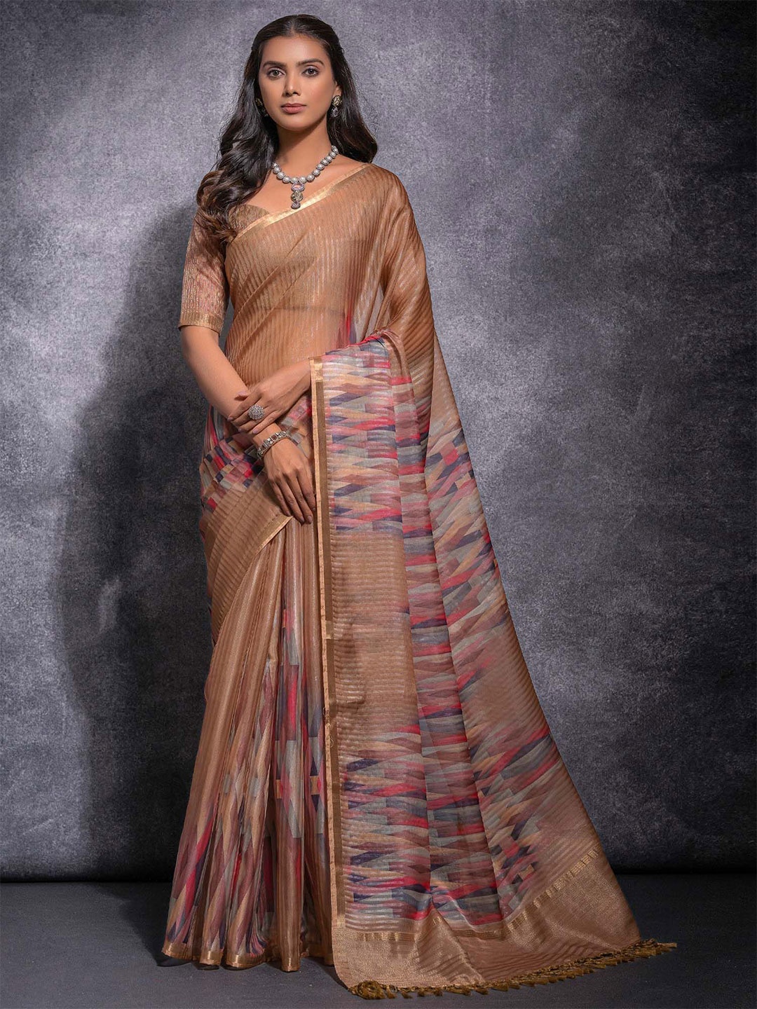 

Anouk Woven Design Zari Daily Wear Saree, Beige