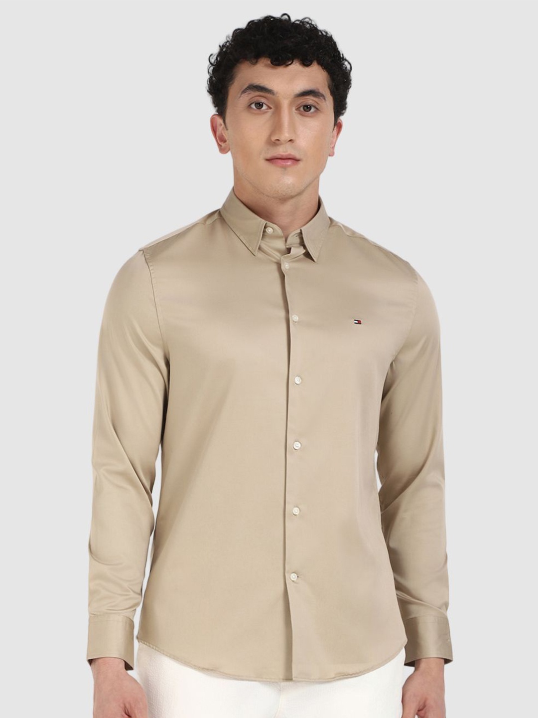 

Tommy Hilfiger Men Classic Opaque Casual Shirt, Beige