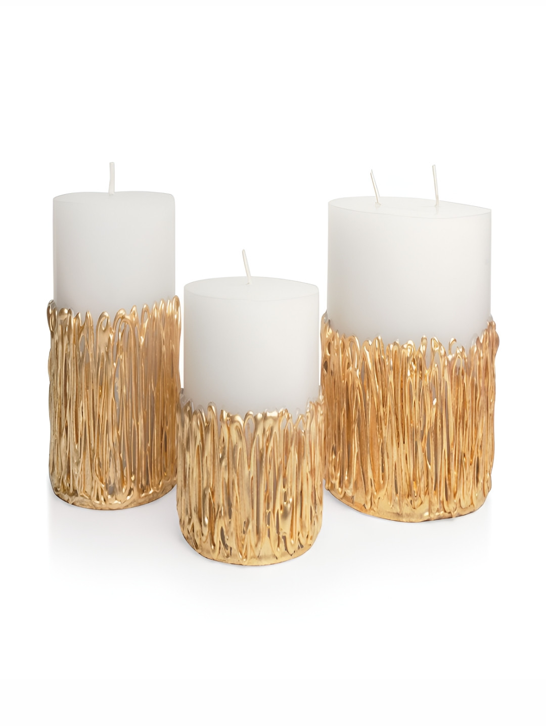 

PROKART Gold-Toned & White 3 pieces Pillar Candle