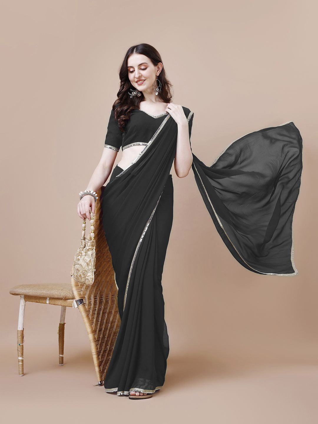 

Rensa Pure Georgette Embellished Mirror Work Saree, Black
