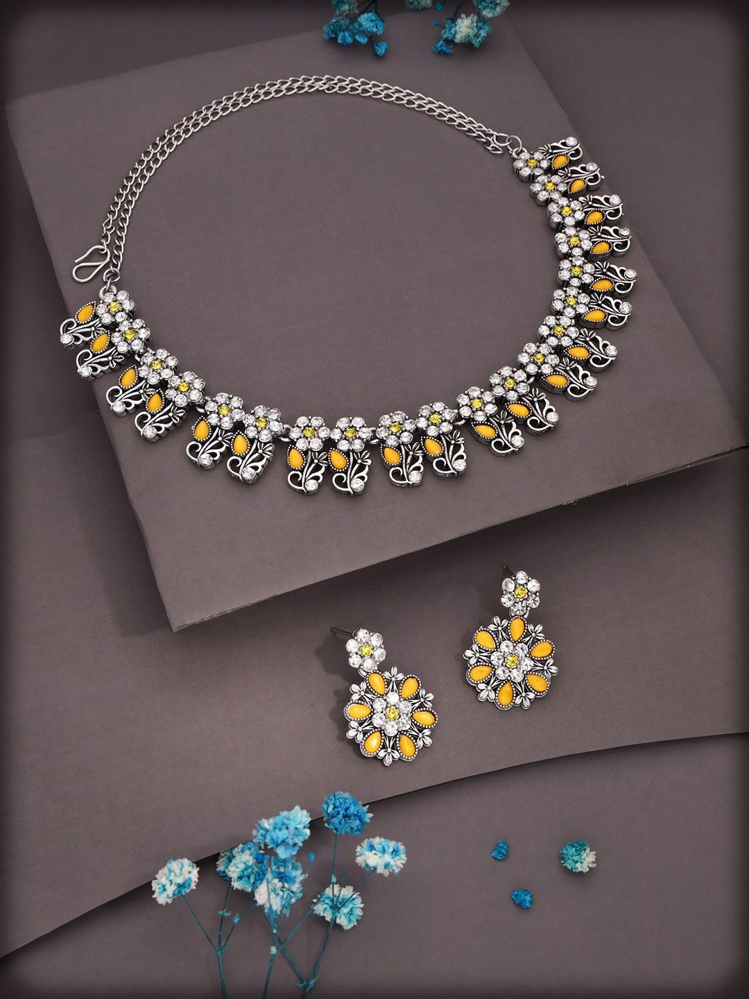 

Anouk Silver-Plated Artificial Stones Studded Nacklace With Earrings