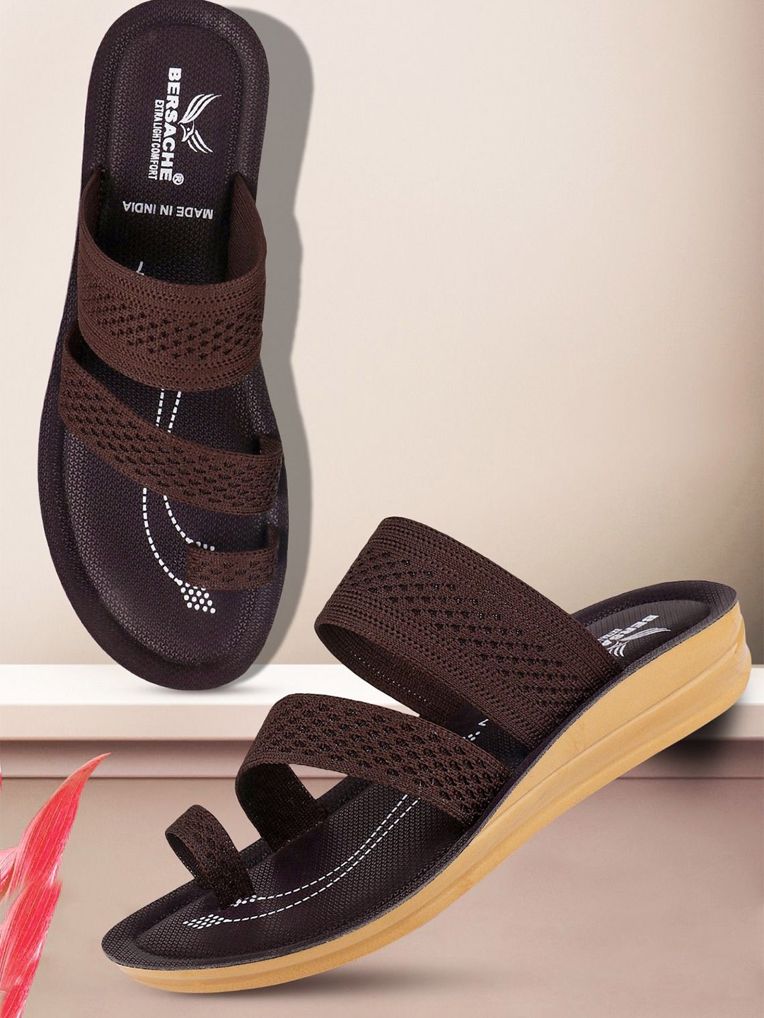 

BERSACHE Self-Designed Mesh One Toe Flats, Brown