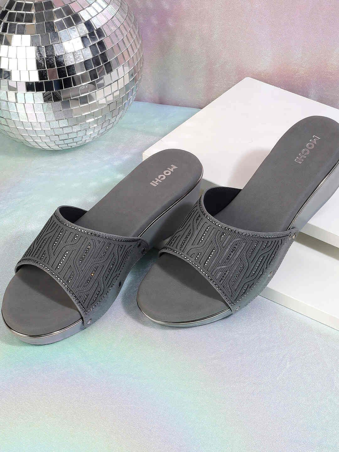 

Mochi Block Mules, Grey