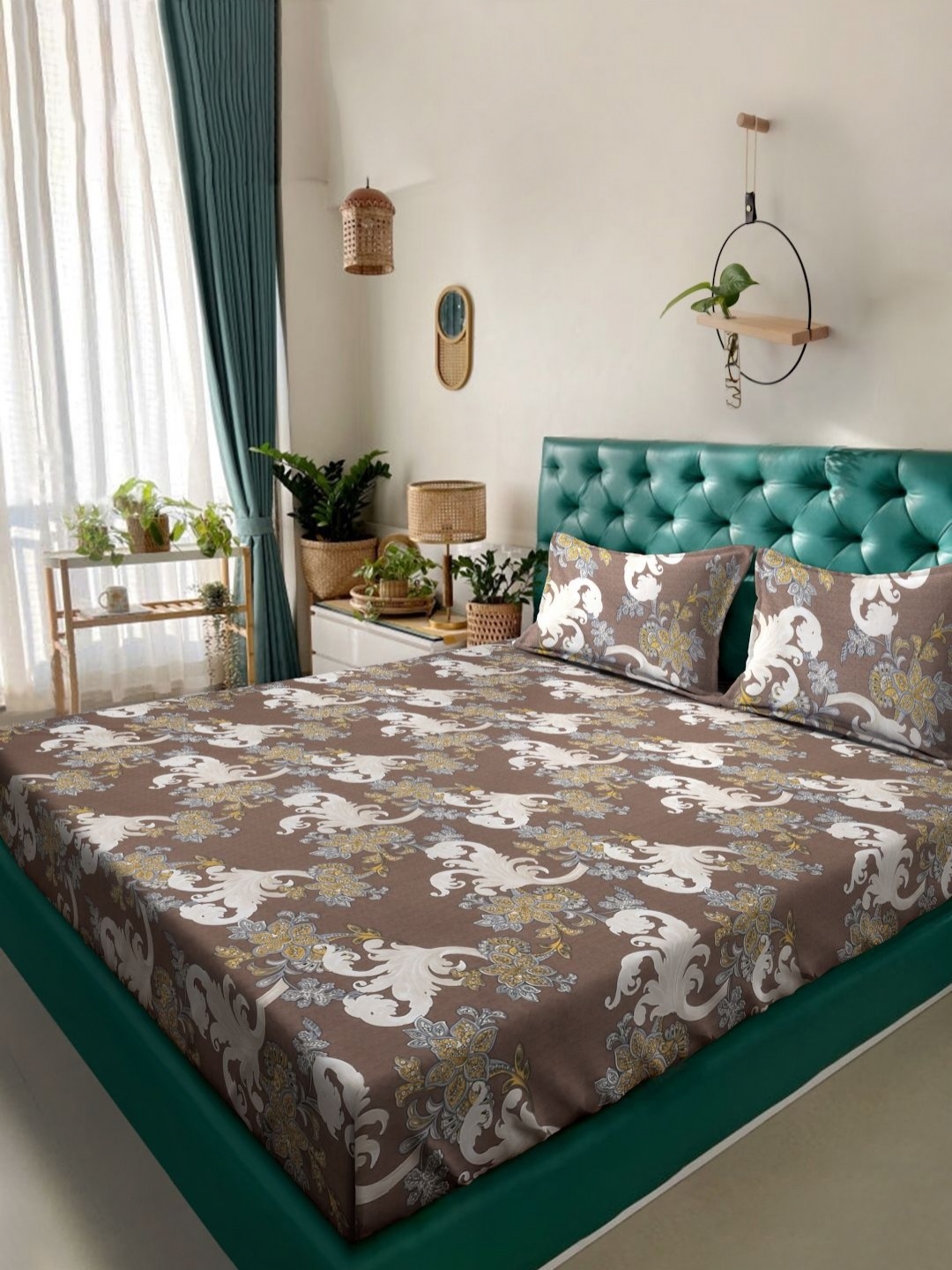 

KLOTTHE Pink & Green Floral Printed Flat 300 TC King Bedsheet With 2 Pillow Cover, Brown