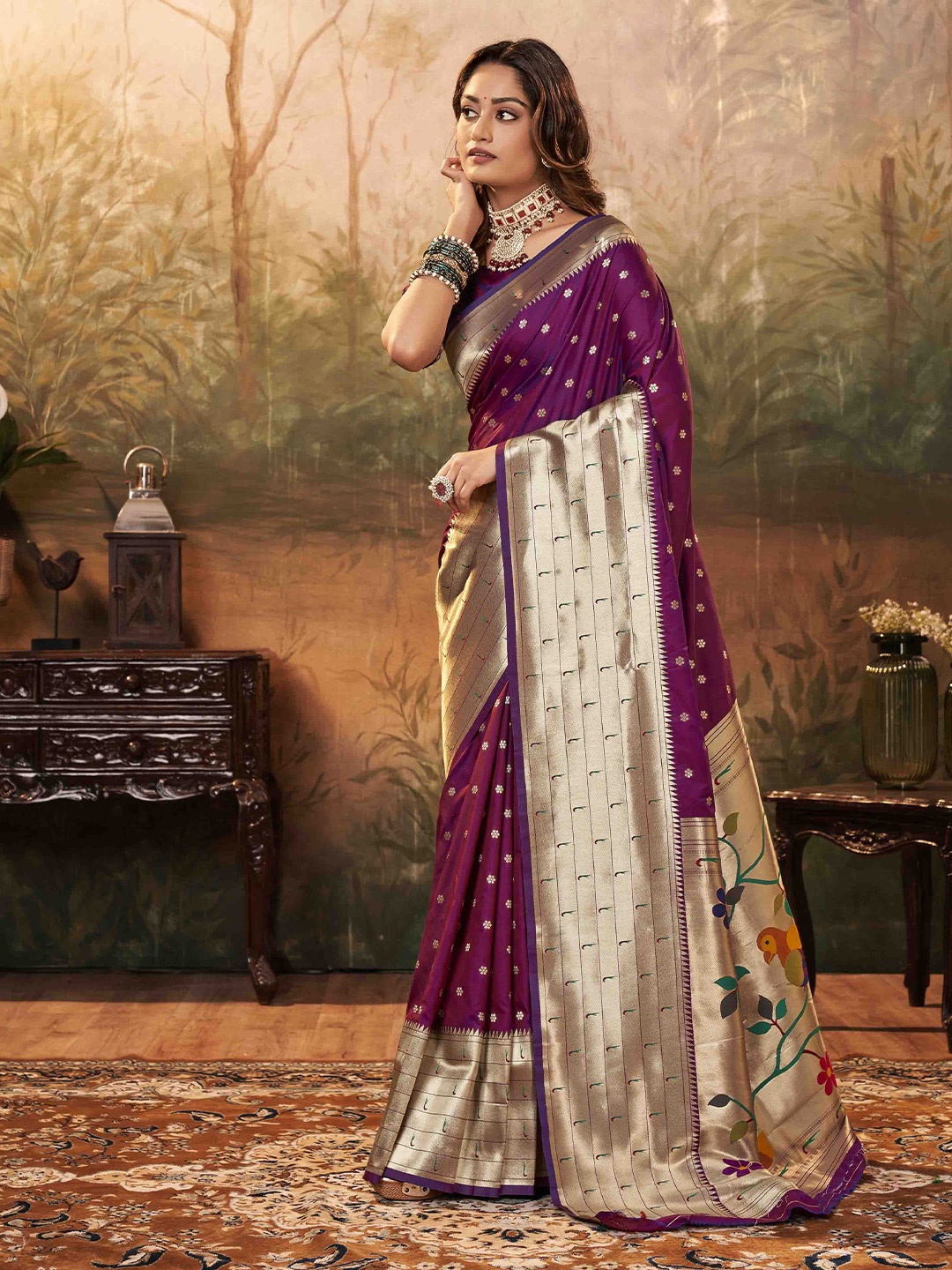 

Mitera Woven Design Zari Silk Blend Handloom Paithani Saree, Burgundy