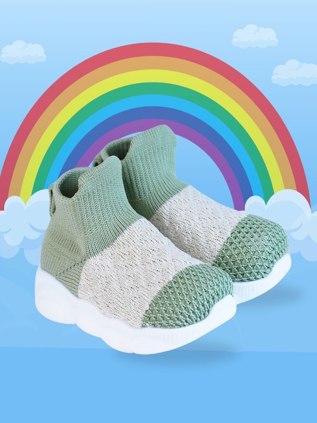 

MOON MAMA Unisex Kids Woven Design Slip-On Sneakers, Green