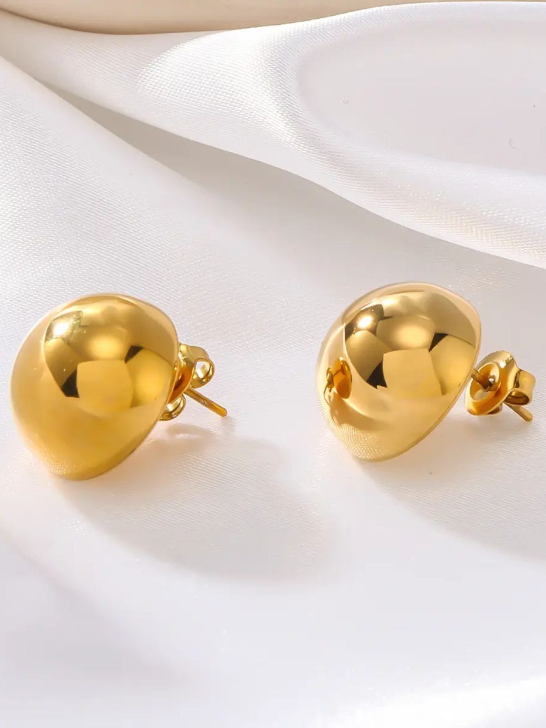 

SHVETAH Stainless Steel Gold-Plated Dome Shaped Studs