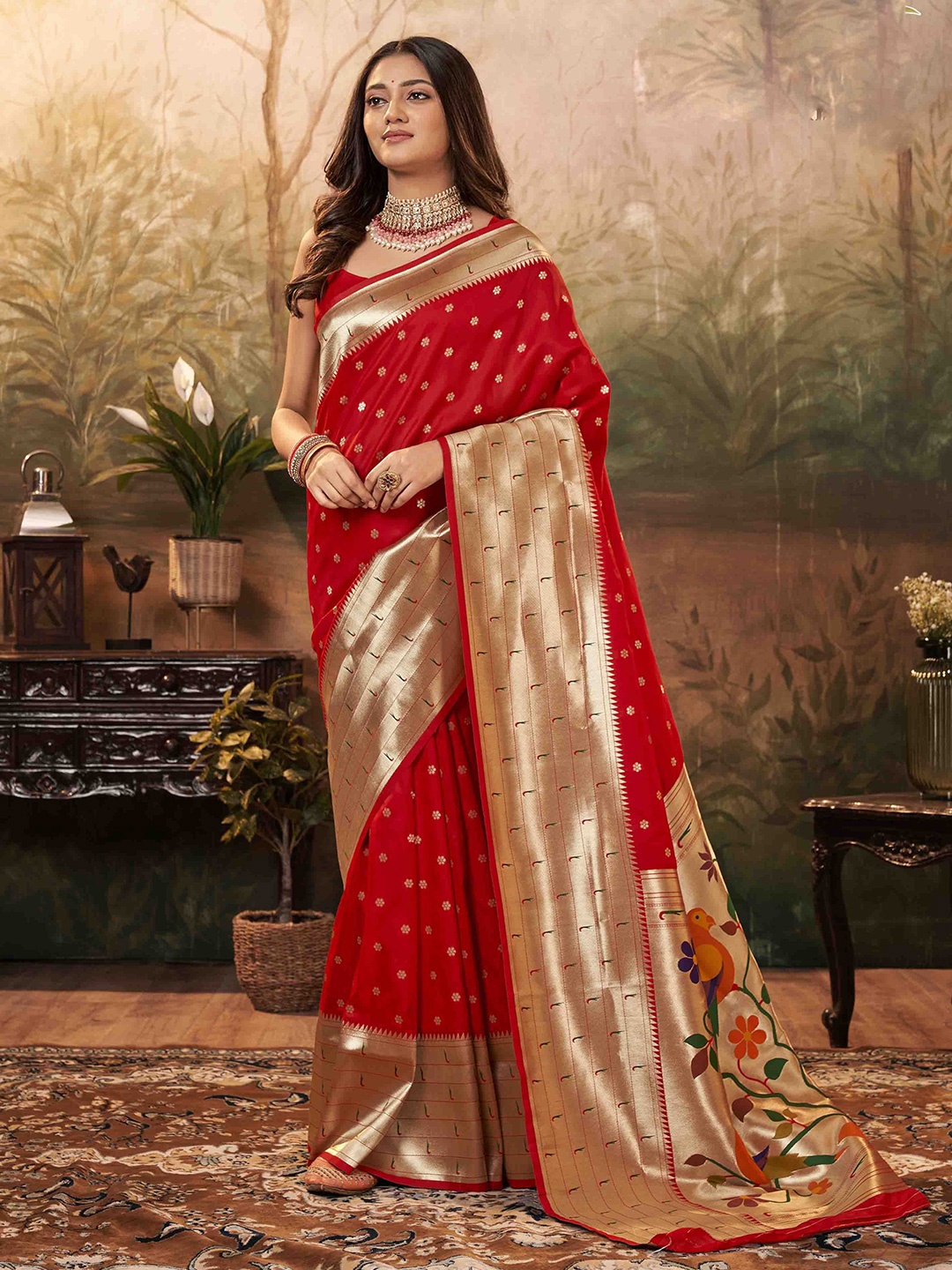 

Mitera Woven Design Zari Silk Blend Handloom Paithani Saree, Red