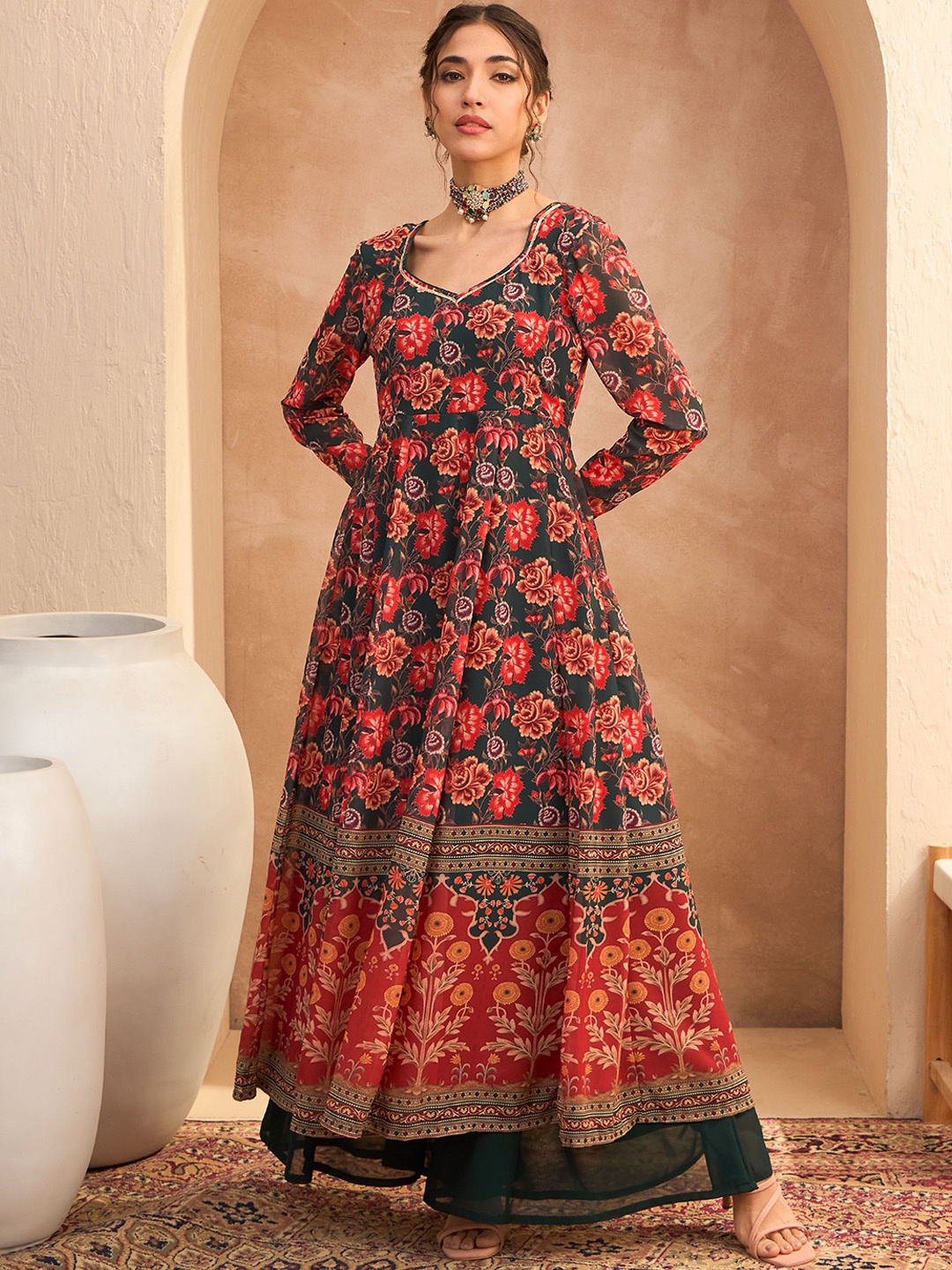 

Shae by SASSAFRAS Floral Printed Sweetheart Neck Georgette Anarkali Kurta, Green