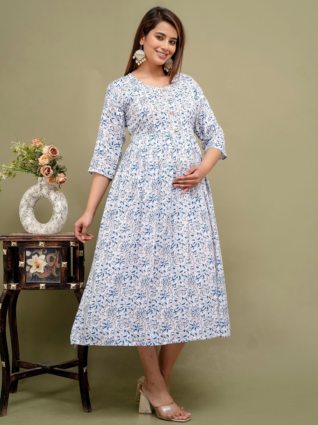 

Mialo fashion Printed Maternity Feeding Fit & Flared Ethnic Dresses, Off white