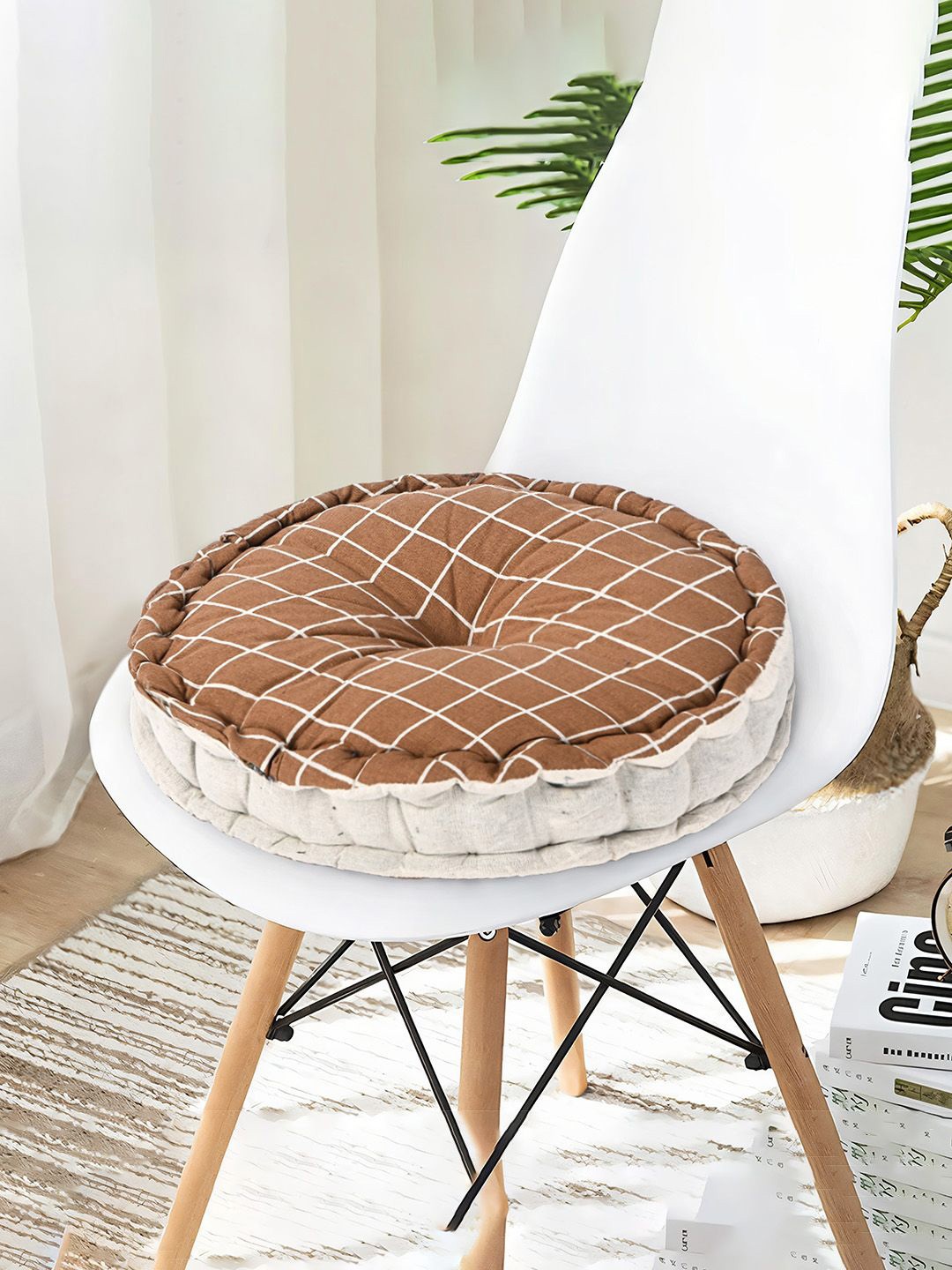 

Kuber Industries Black & Brown 4 Pieces Printed Sitting Chair Cushion Pads