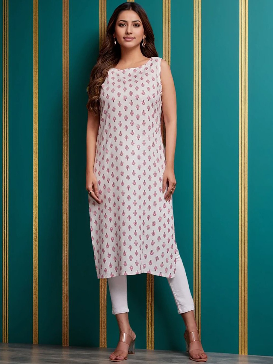 

KALINI Floral Printed Round Neck Straight Kurta, White
