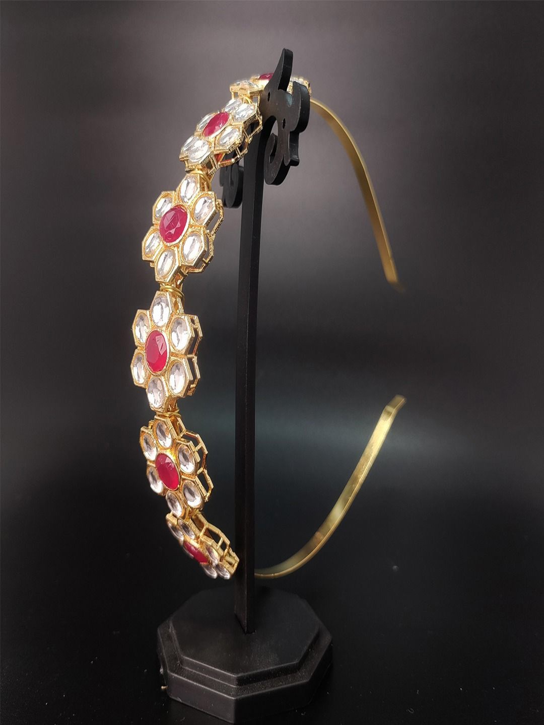 

Anouk Gold-Plated Artificial Stones Studded Sheeshphool Head Jewellery