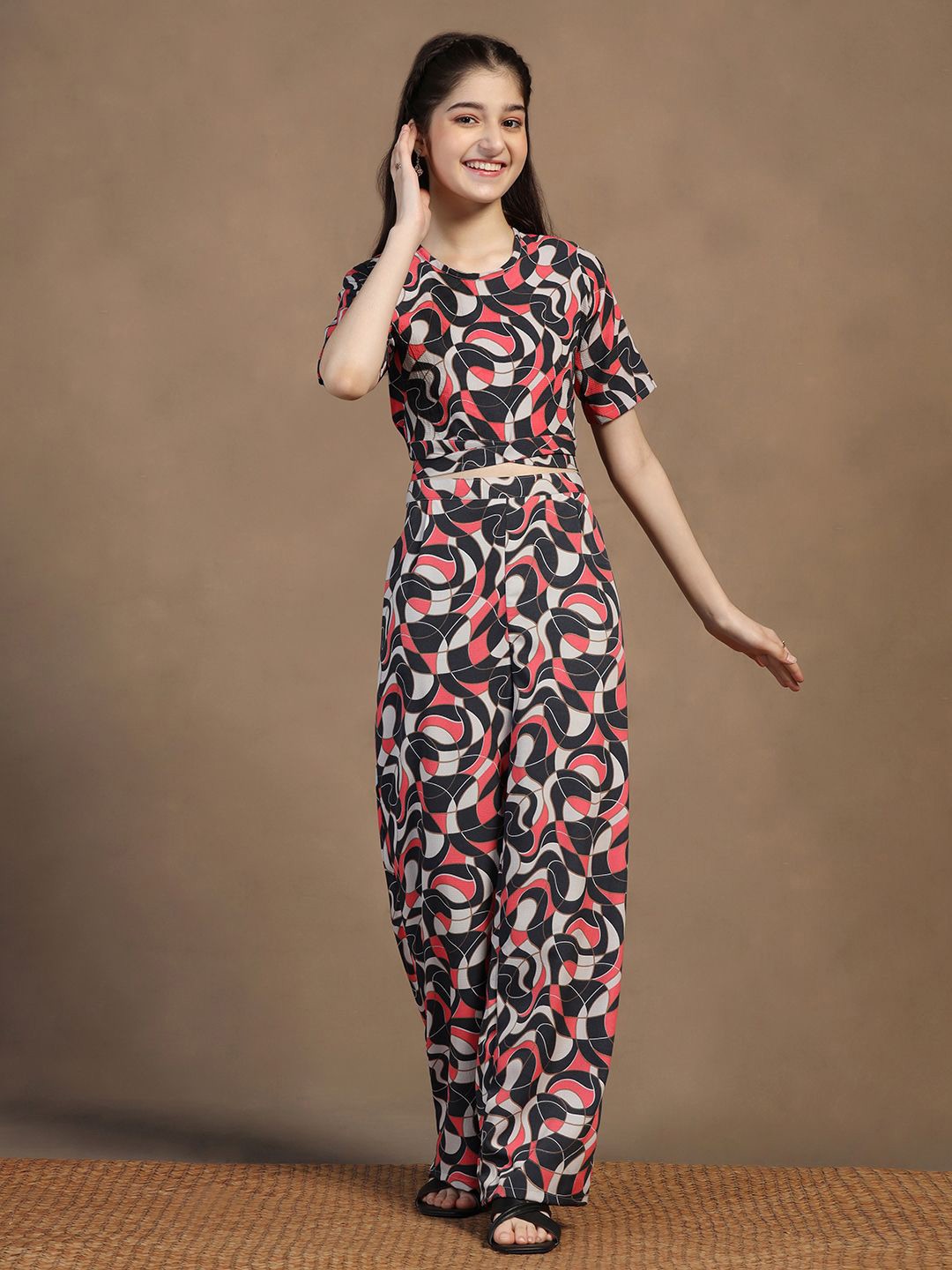 

YK Girls Abstract Printed Top With Trousers, Black