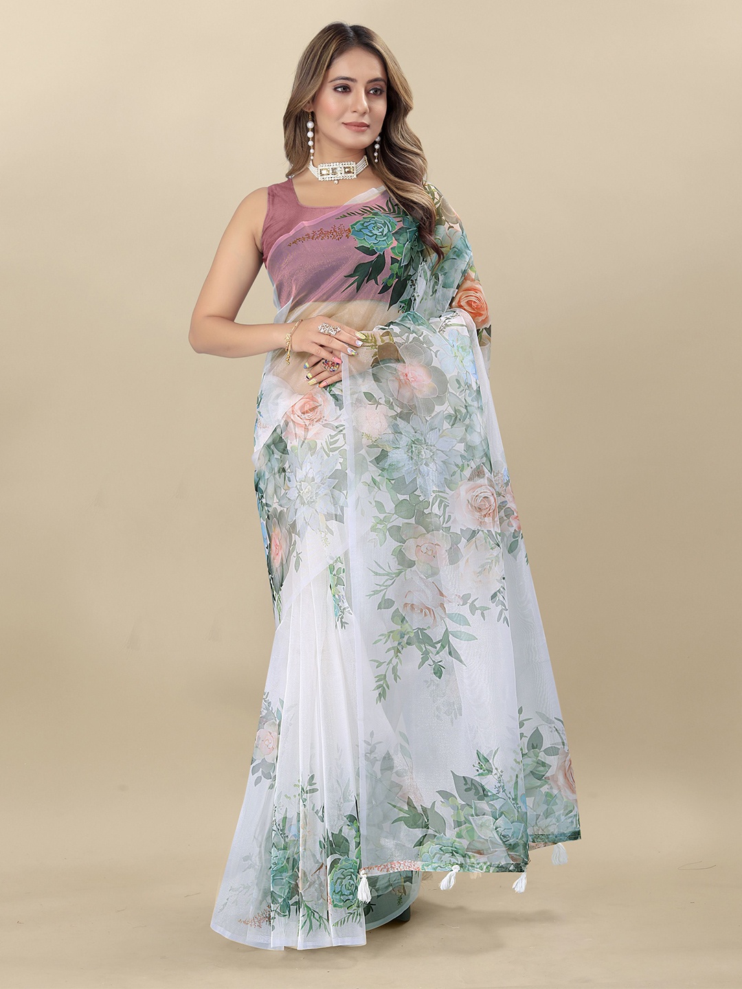 

DIVASTRI Floral Organza Saree, White