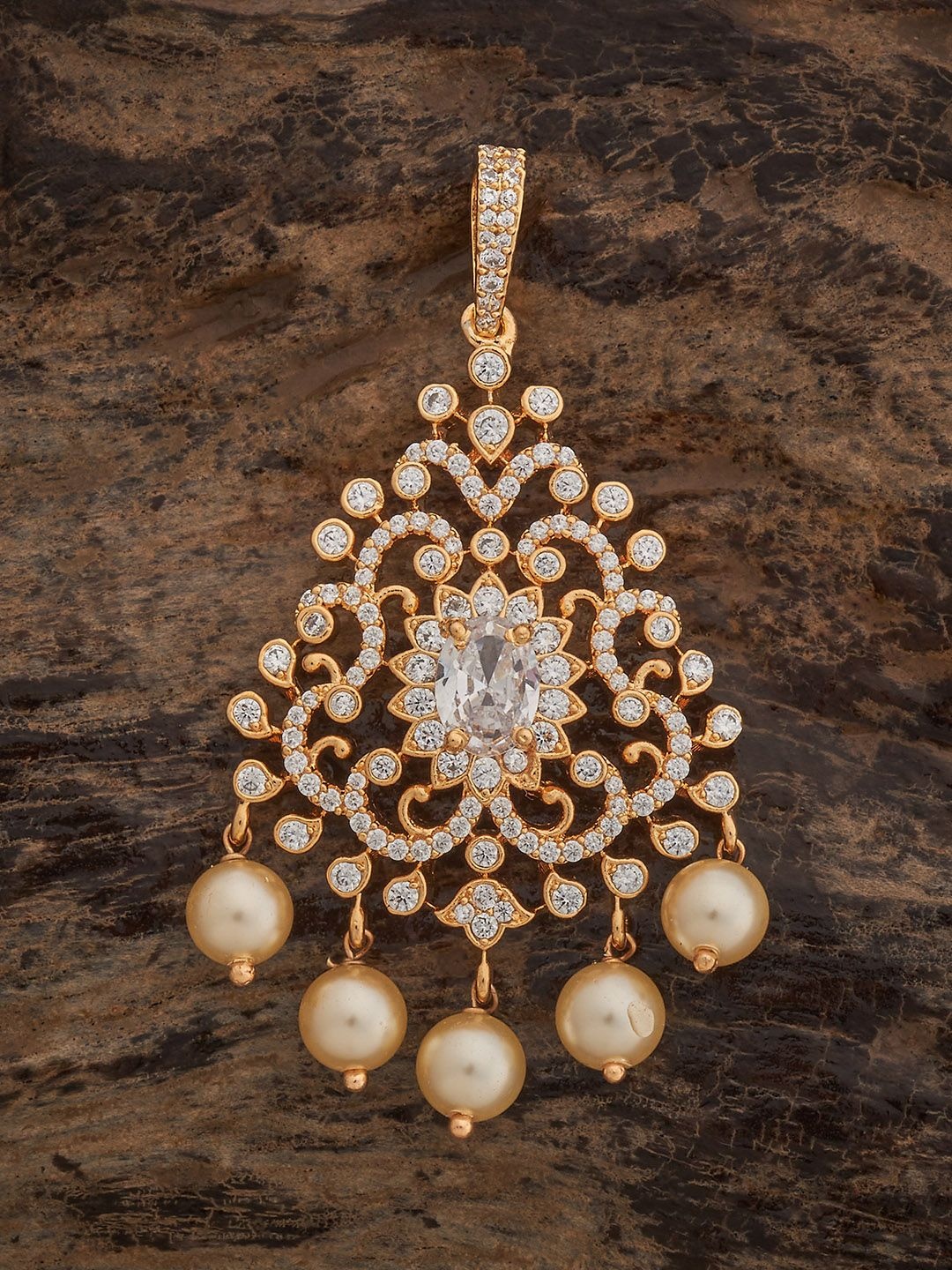 

Kushal's Fashion Jewellery Gold-Plated Contemporary Pendants