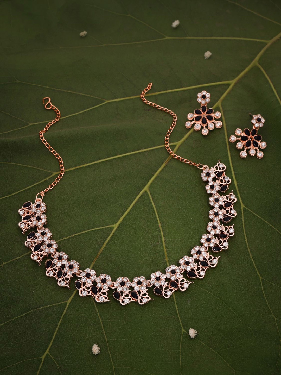 

Anouk Gold-Plated Artificial Stones Studded Jewellery Set