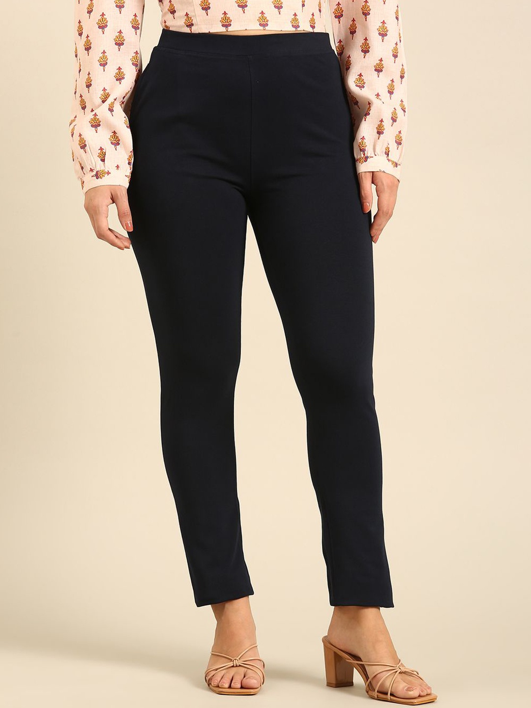 

De Moza Women Trousers, Black
