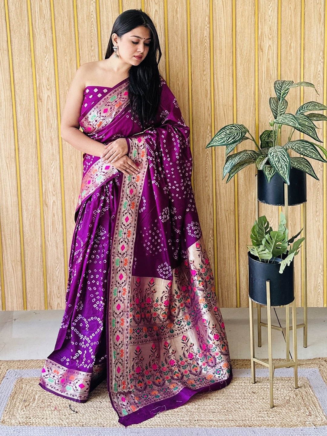 

Moda Rapido Bandhani Zari Silk Blend Paithani Saree, Purple