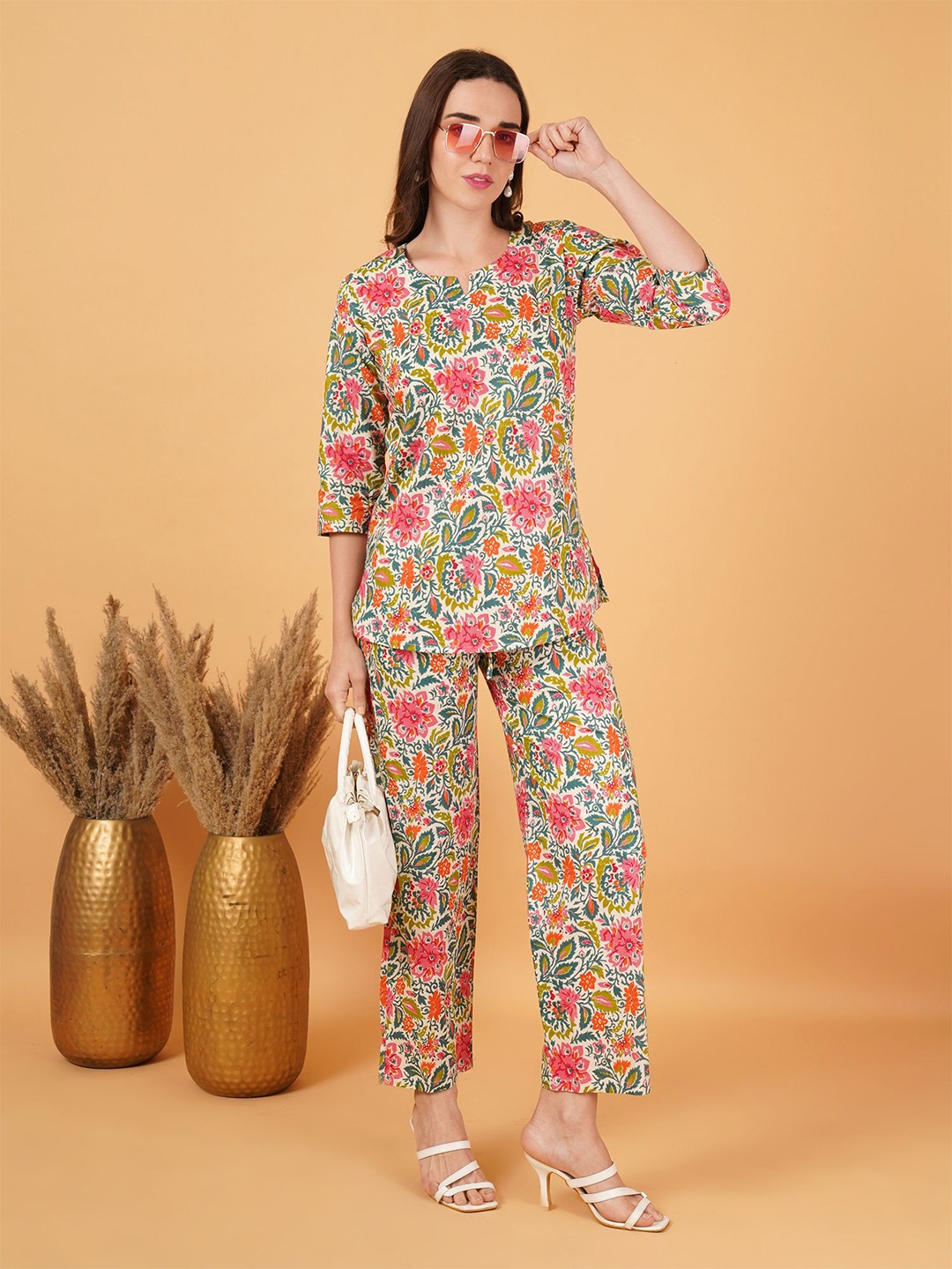 

FebQ Floral Printed Notch Neck Pure Cotton Tunic With Trousers, Beige