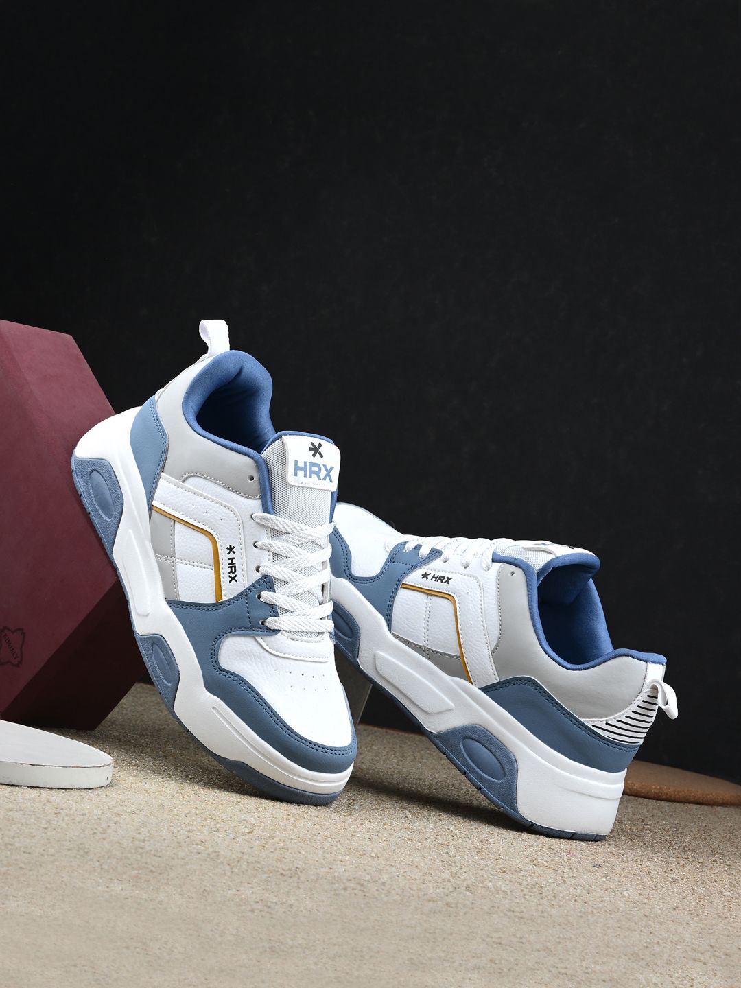 

HRX by Hrithik Roshan Men Sneakers, White