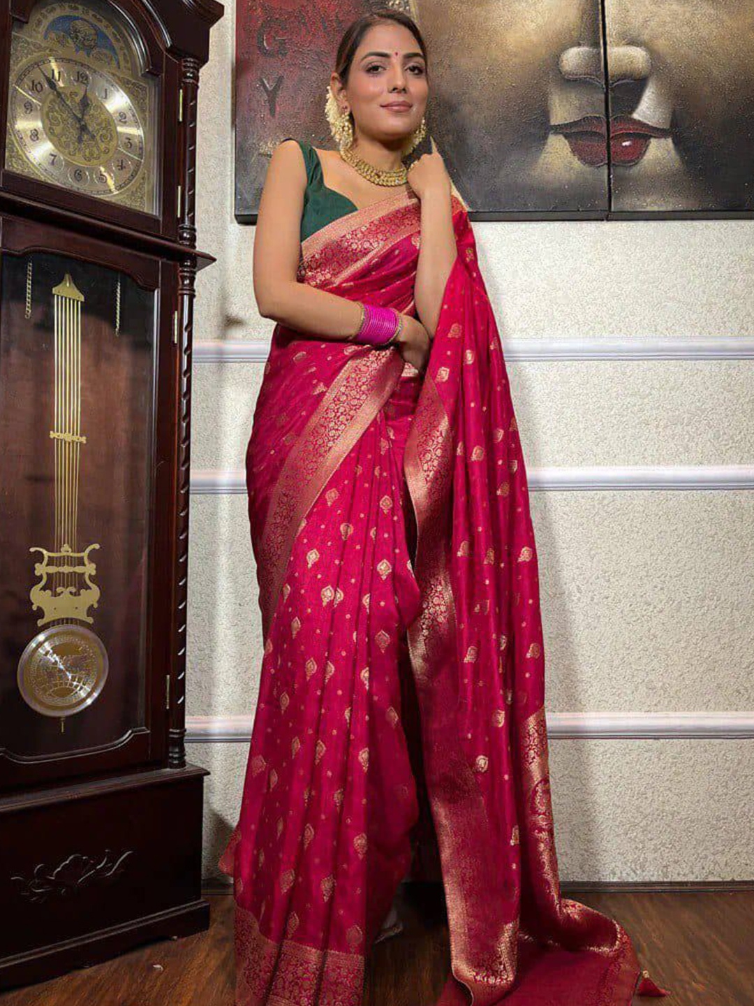 

JULEE Pure Silk Banarasi Saree, Pink