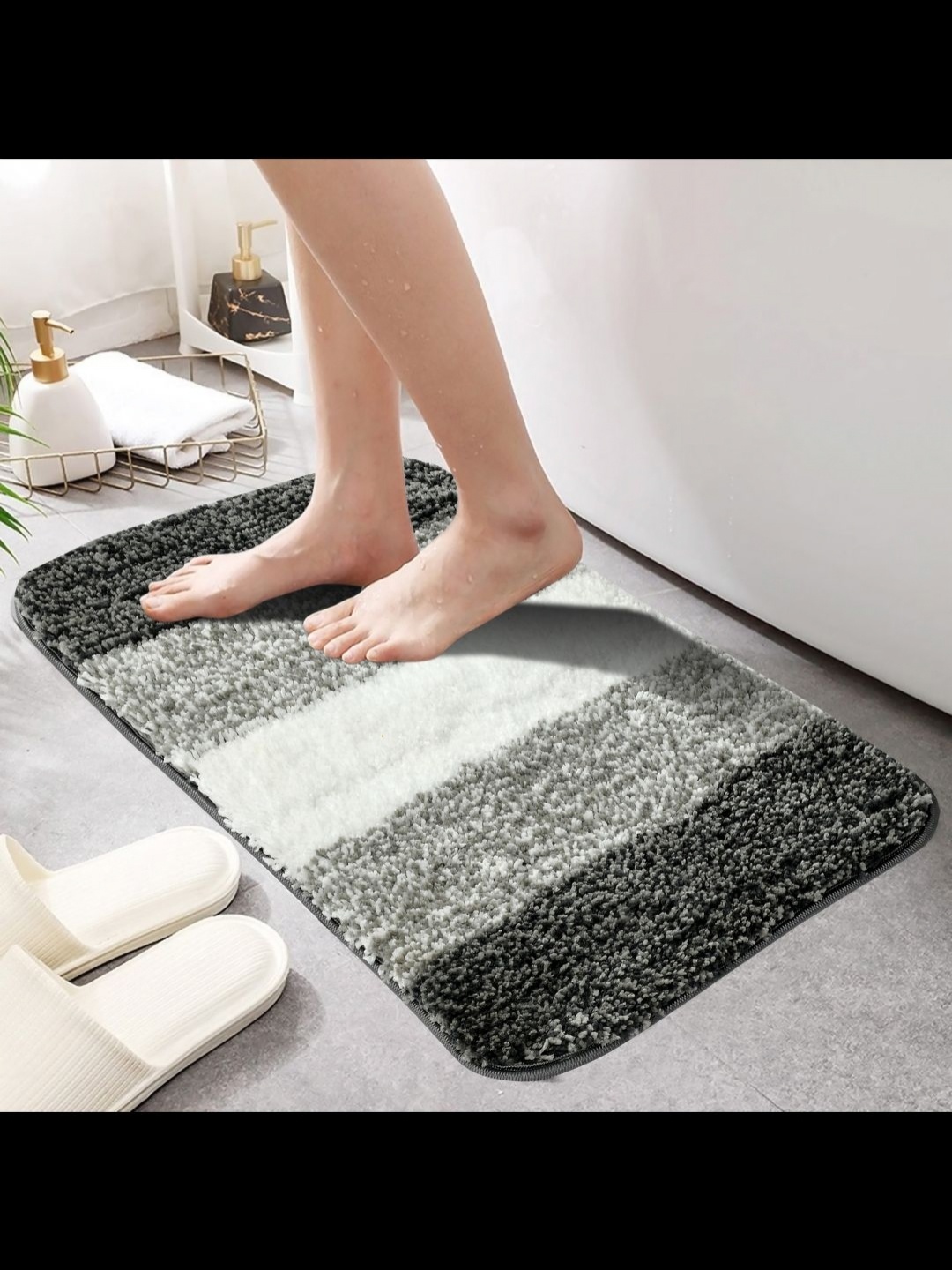 

MAA HOME CONCEPT Grey & White Textured Microfiber Anti Skid 1600 GSMBathMat