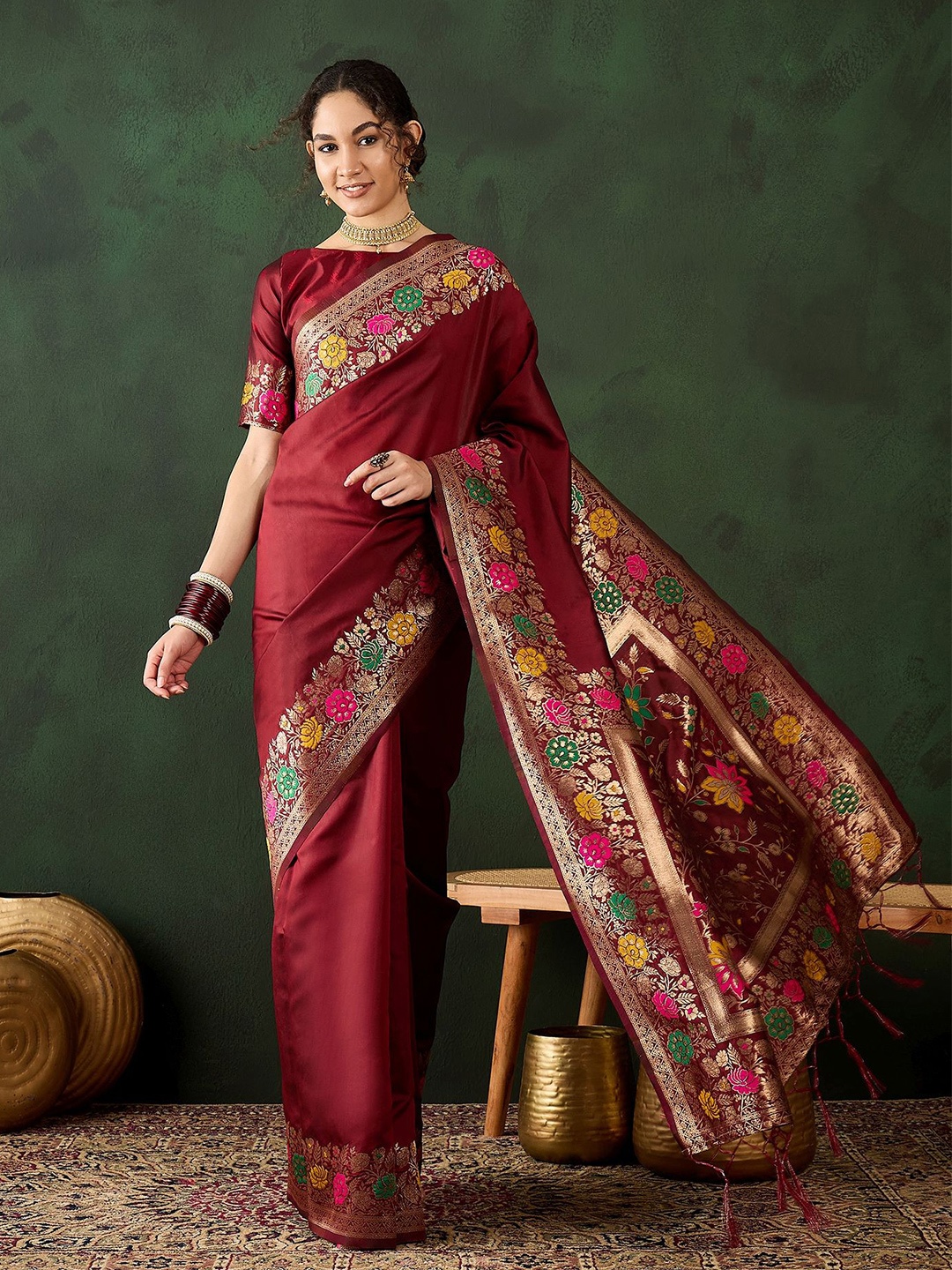 

Maroosh Woven Design Zari Banarasi Saree, Maroon