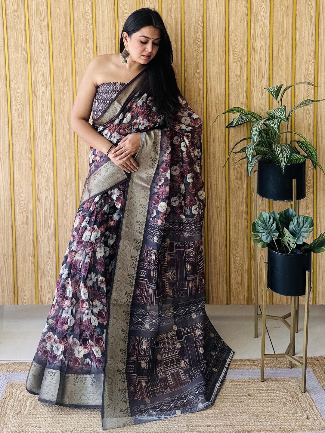 

Moda Rapido Floral Zari Silk Blend Saree, Black